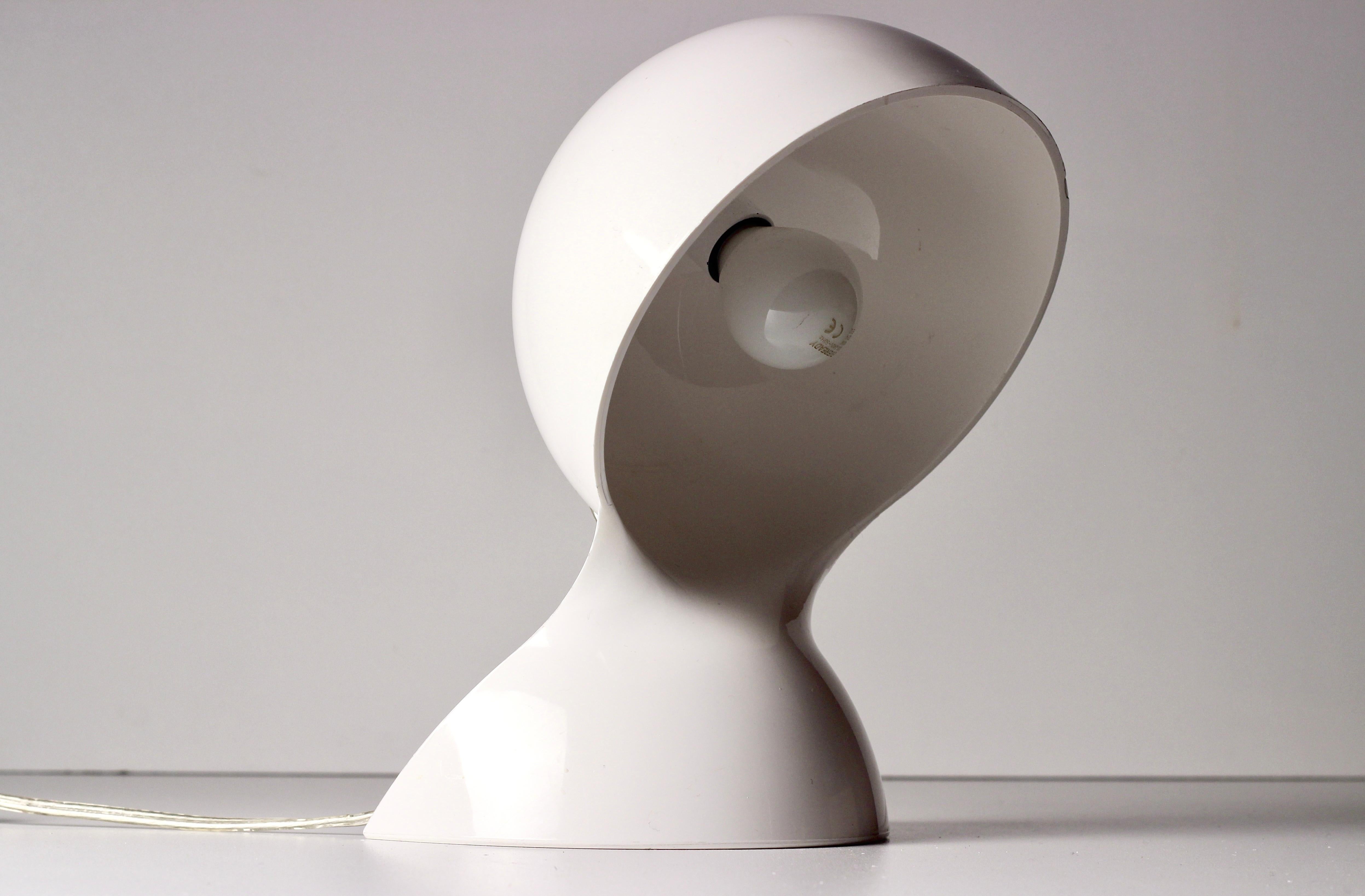 Space Age Dalu Table Lamp by Vico Magistretti for Artemide For Sale
