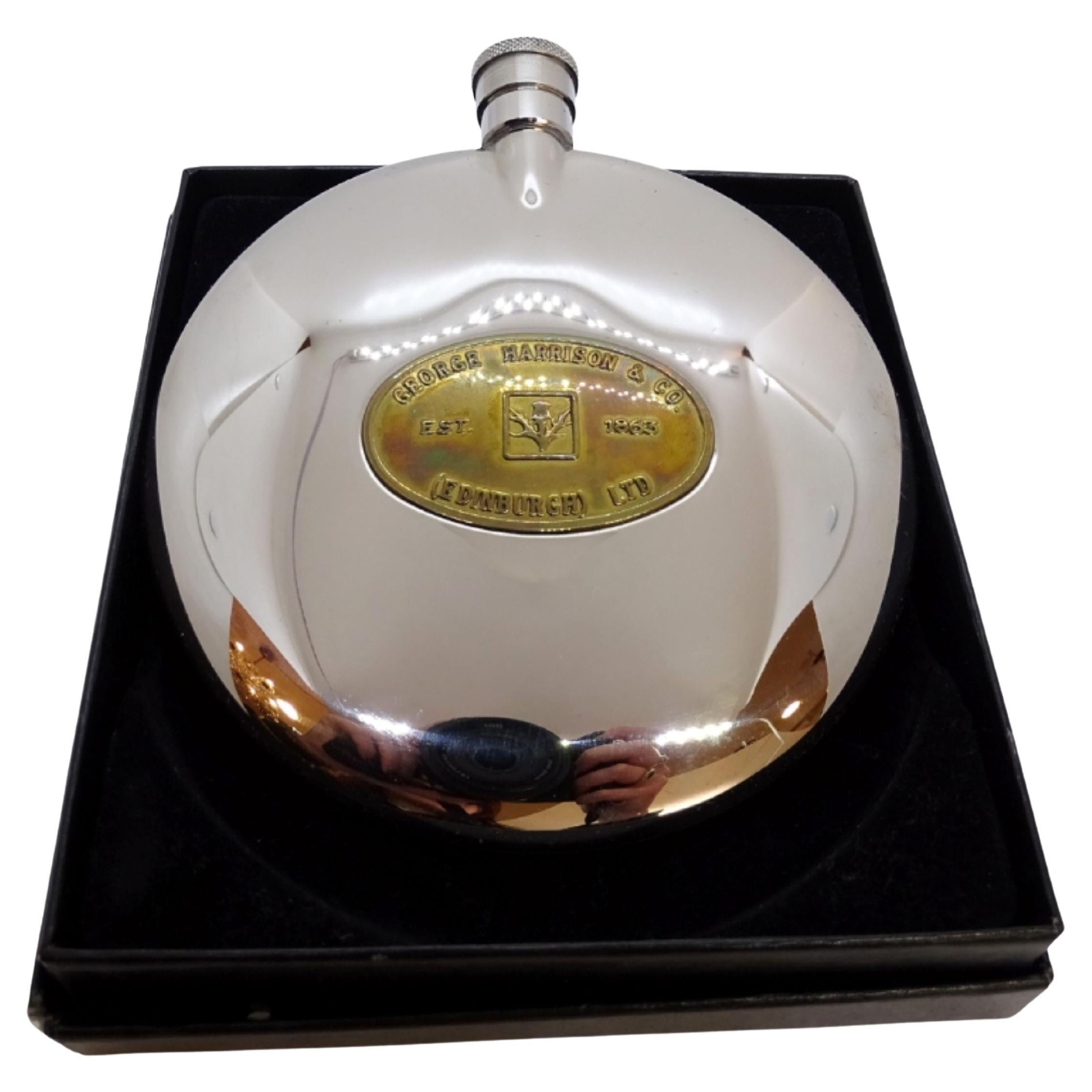 Dalvey Scottish Midcentury Flachmann aus poliertem Stahl im Angebot