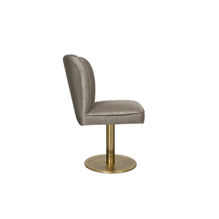 If Cleopatra was alive today, how would it be the furniture of her palace? That was the question which dared our team of designers and the Mid-Century Modern design chair DALYAN is the answer. DALYAN dining chair is the balance between feminine