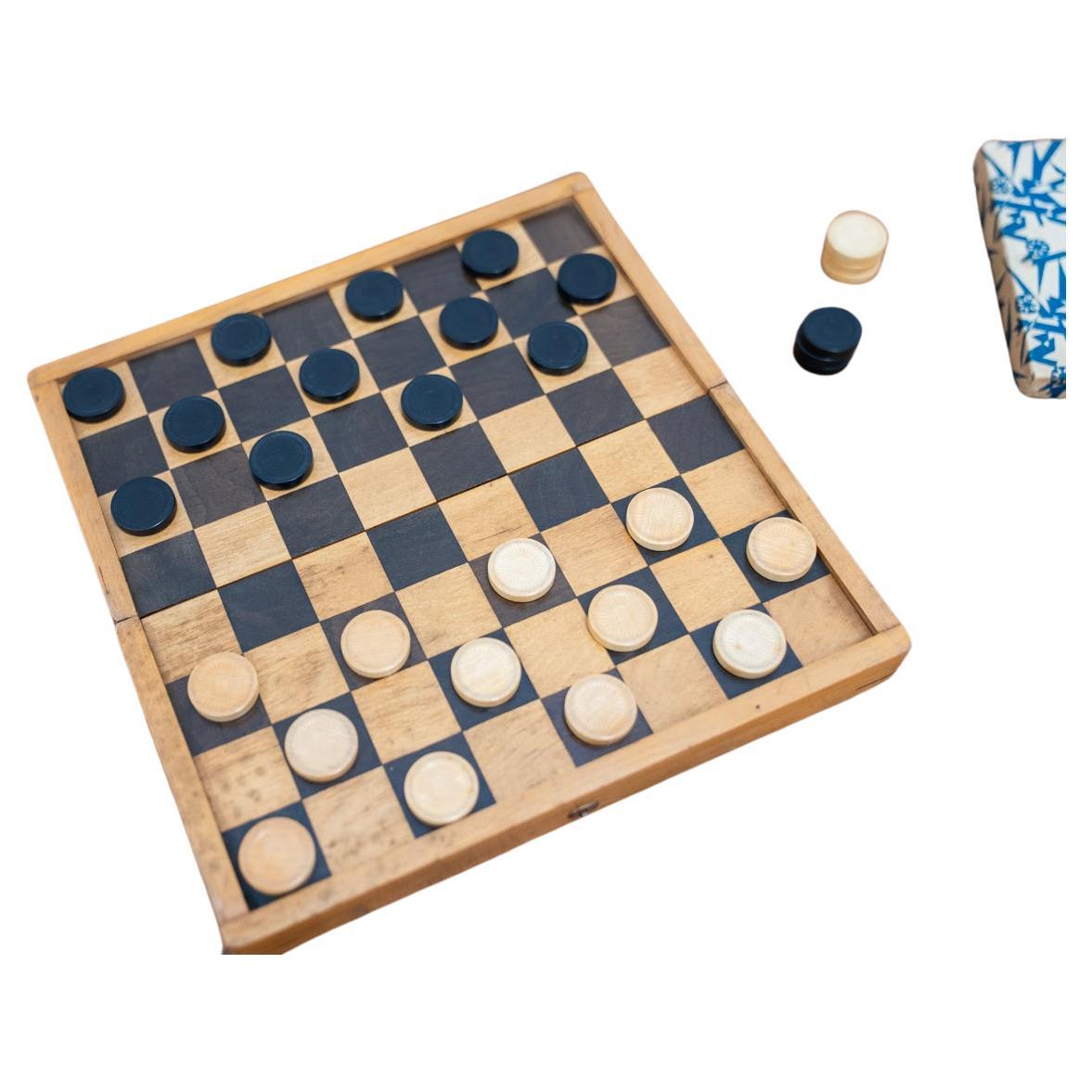 Small travel checkers, beech wood, 1970s For Sale