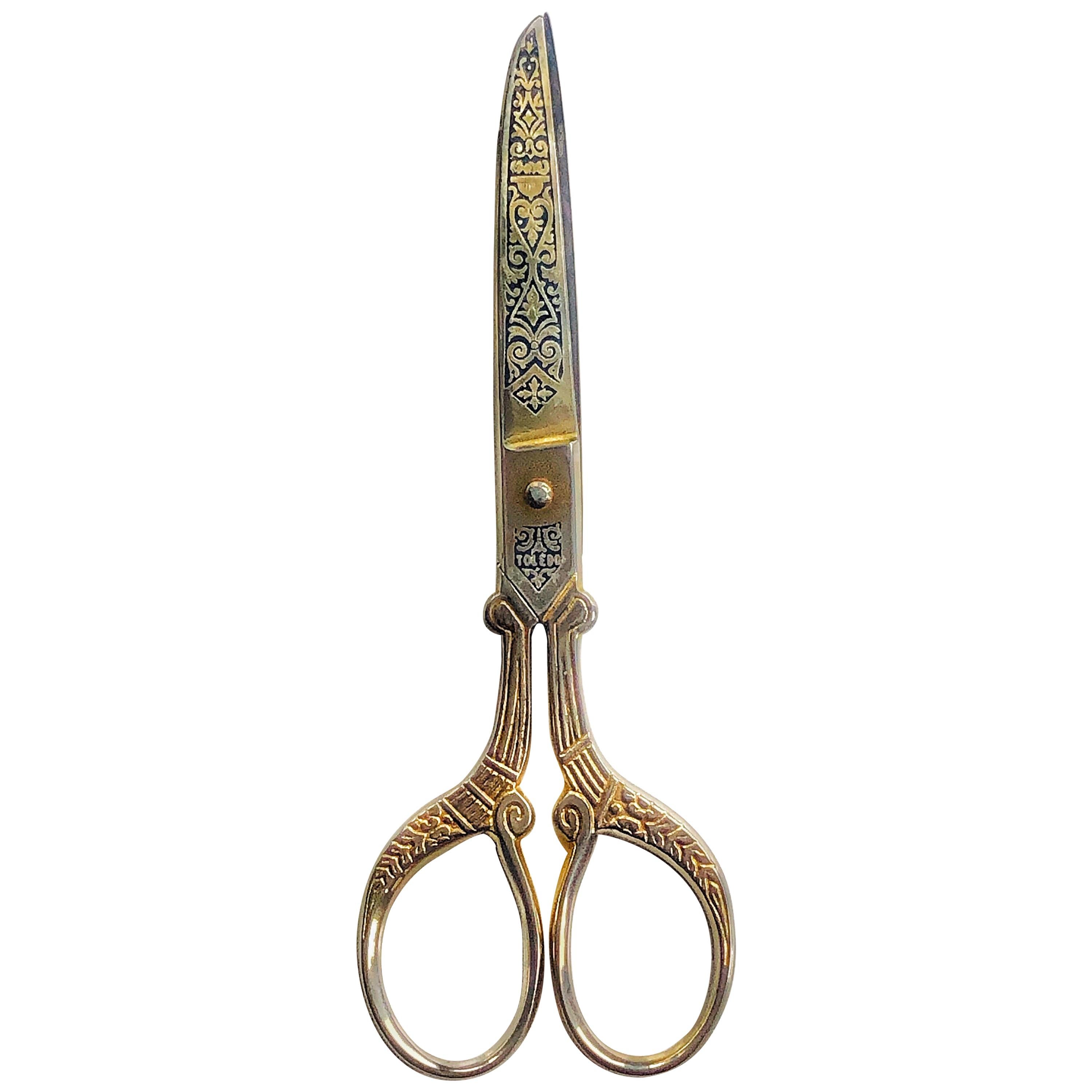 Damascene 3 Tres Claveles Gold Embroidery Ornate Scissor by Toledo, Spain