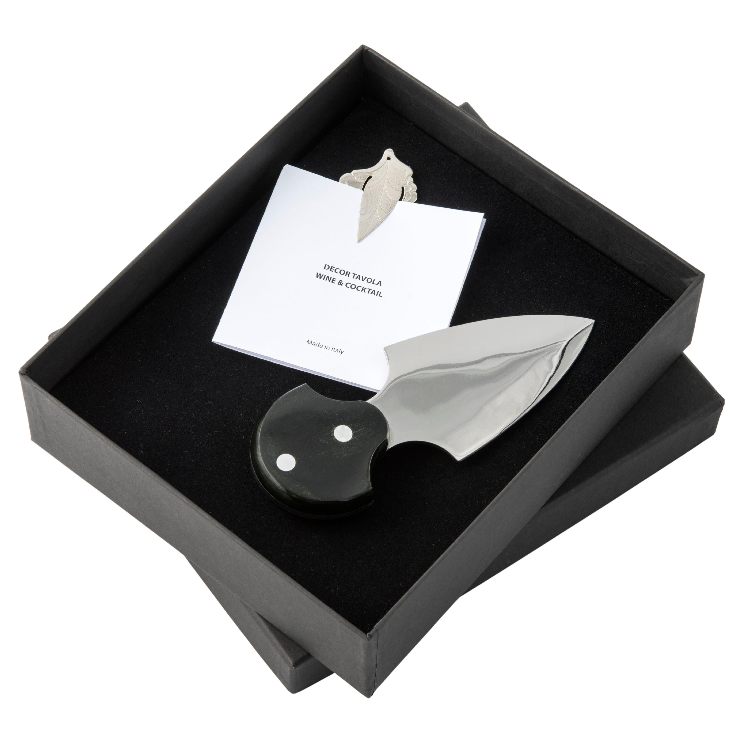 DAMASCO - CUCHILLO PARA QUESO PARMESANO  con asa decorativa verde bosque