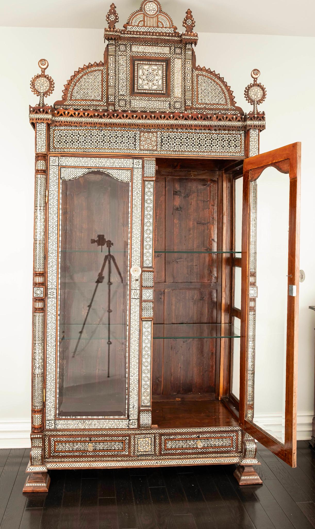 Damascus Syrian Mother of Pearl Display Cabinet For Sale 2