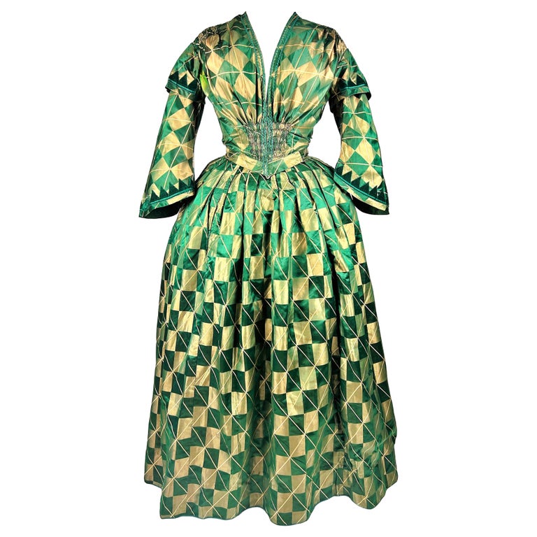 Damask checked crinoline day dress - early French Second Empire period Circa 185 For Sale at 1stDibs Damask checked crinoline day dress - early French Second Empire period Circa 185 For Sale at 1stDibs