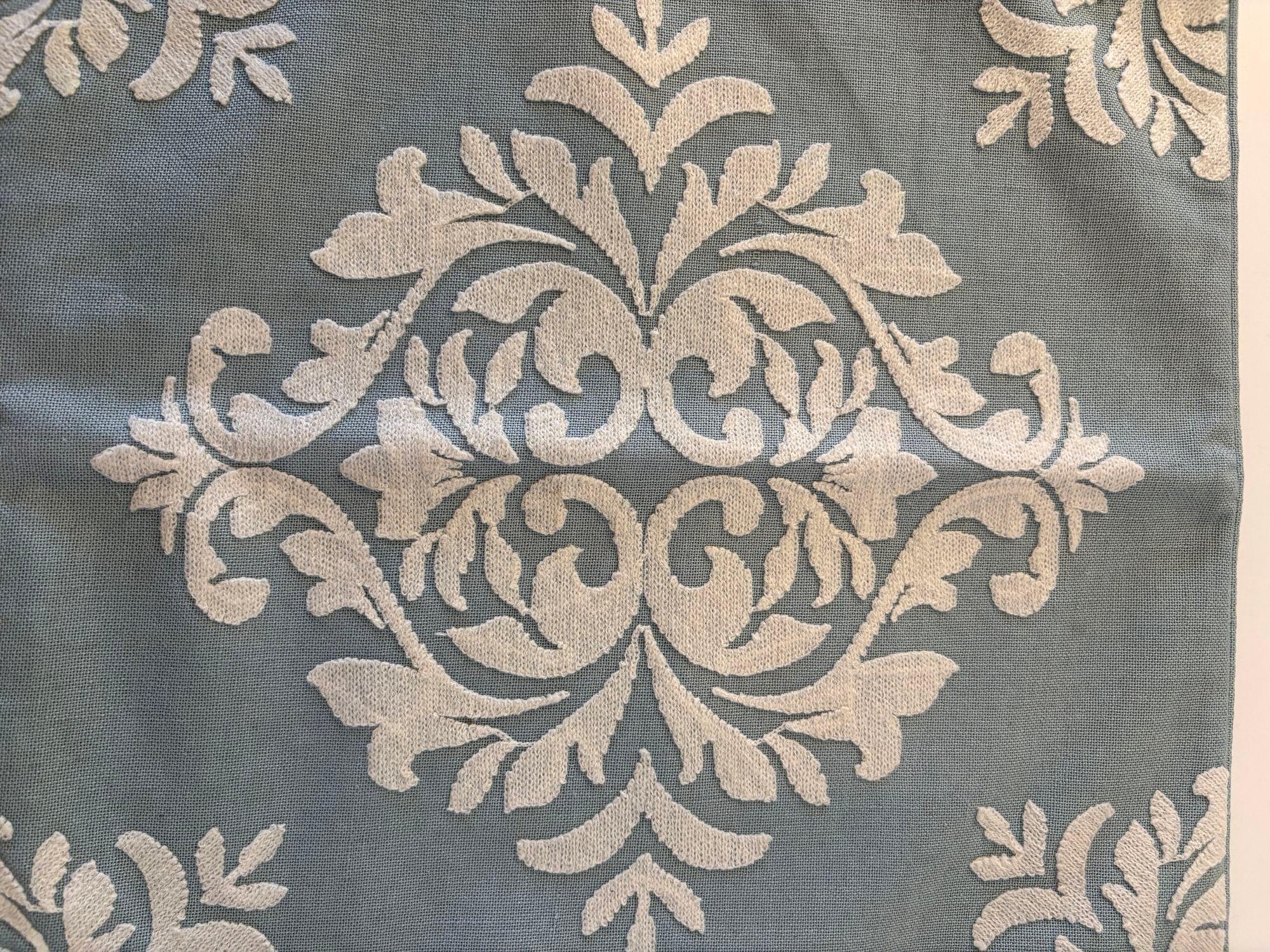 Mauresque Taie d'oreiller décorative en lin Damask en vente