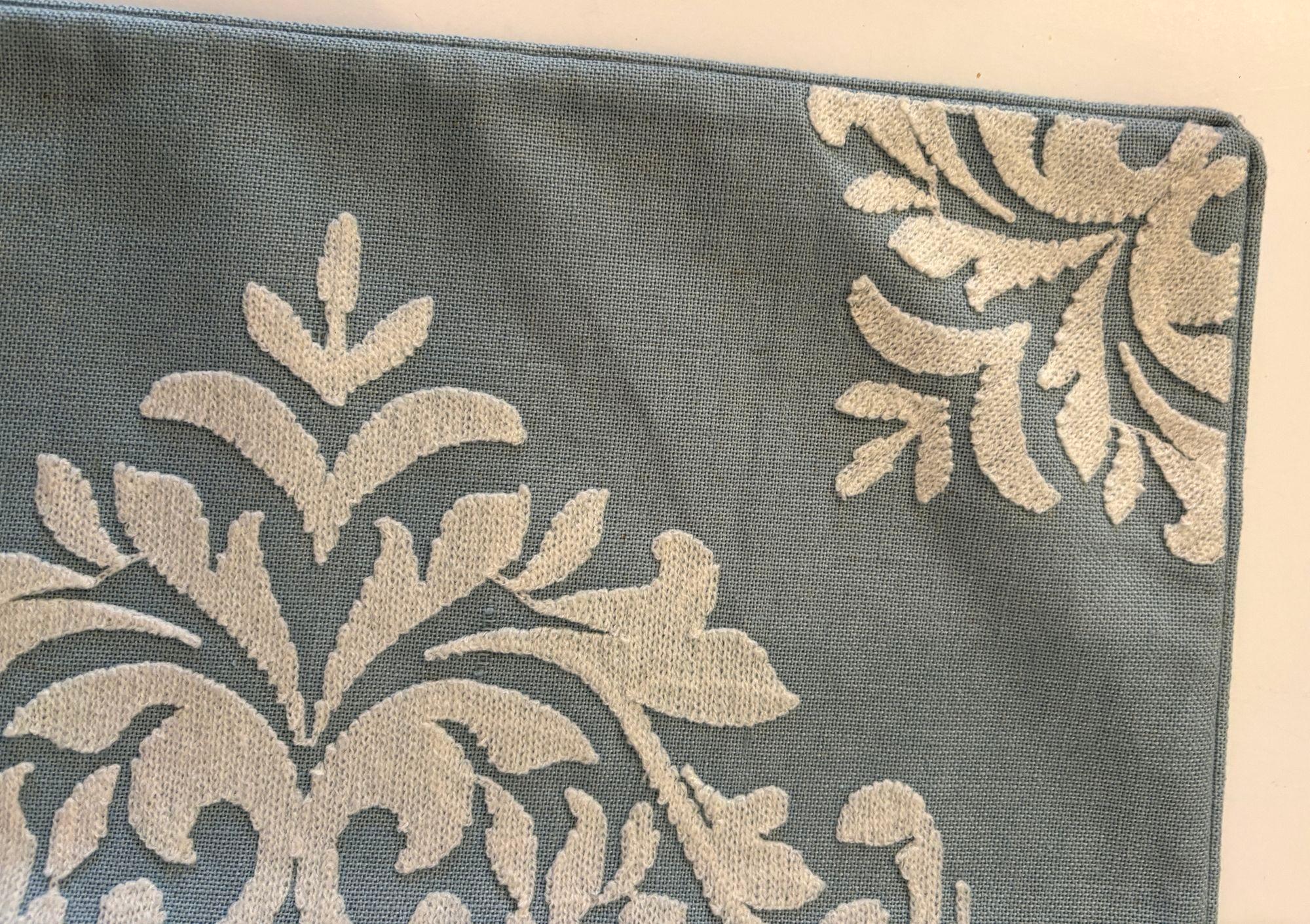 XXIe siècle et contemporain Taie d'oreiller décorative en lin Damask en vente