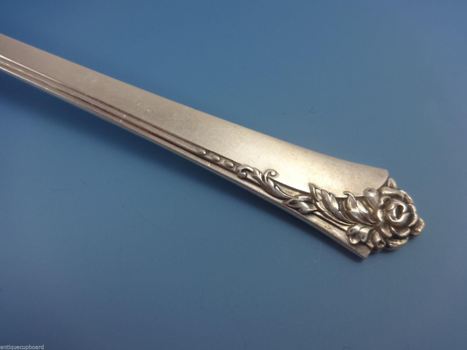 20th Century Damask Rose by Oneida Sterling Silver Flatware Set For 12 Service 69 Pcs For Sale