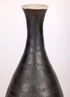 Dame Lucie Rie Escaso jarrón de Studio Pottery del Festival de Gran Bretaña