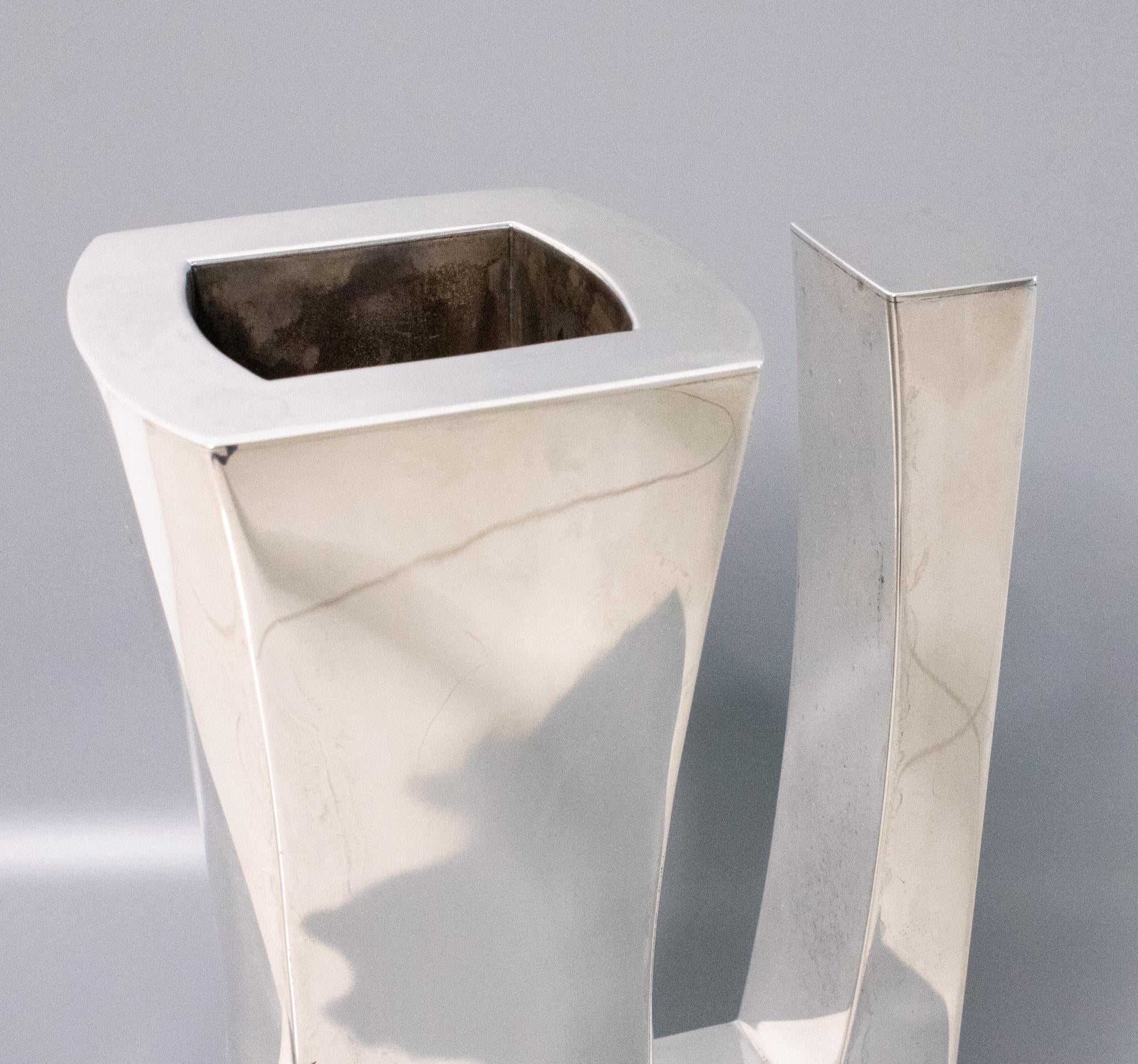 Argent Damian Garrido 2002 Spain Modernist Geometric Figure Vase 3/10 In .925 Sterling  en vente