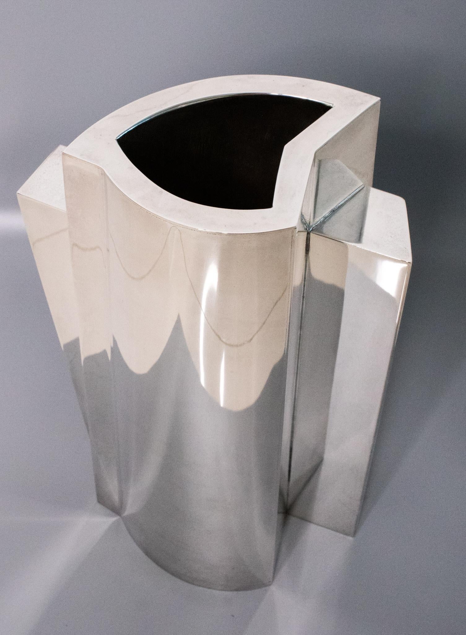 Silver Damian Garrido 2003 Spain Modernist Geometric ARCO Vase .925 Sterling For Sale