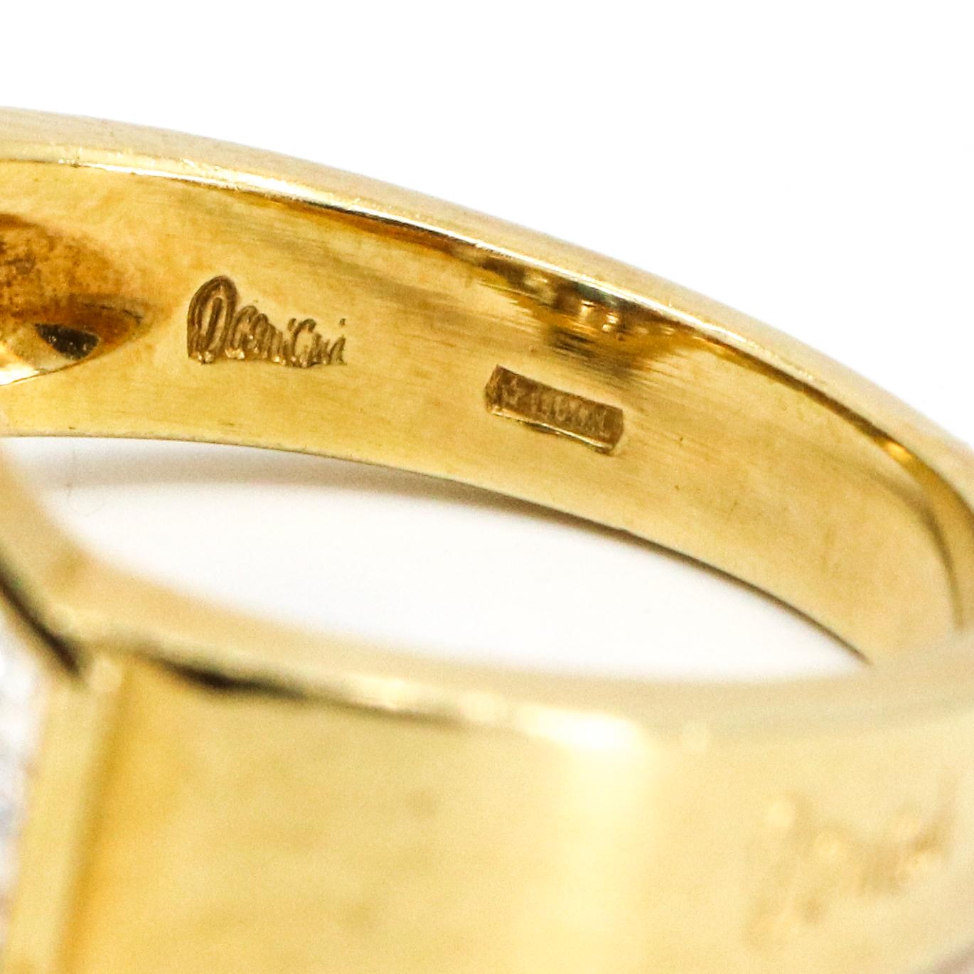 Women's Damiani 1.25 Carat 18 Karat Yellow Gold Sapphire Diamond Ring For Sale