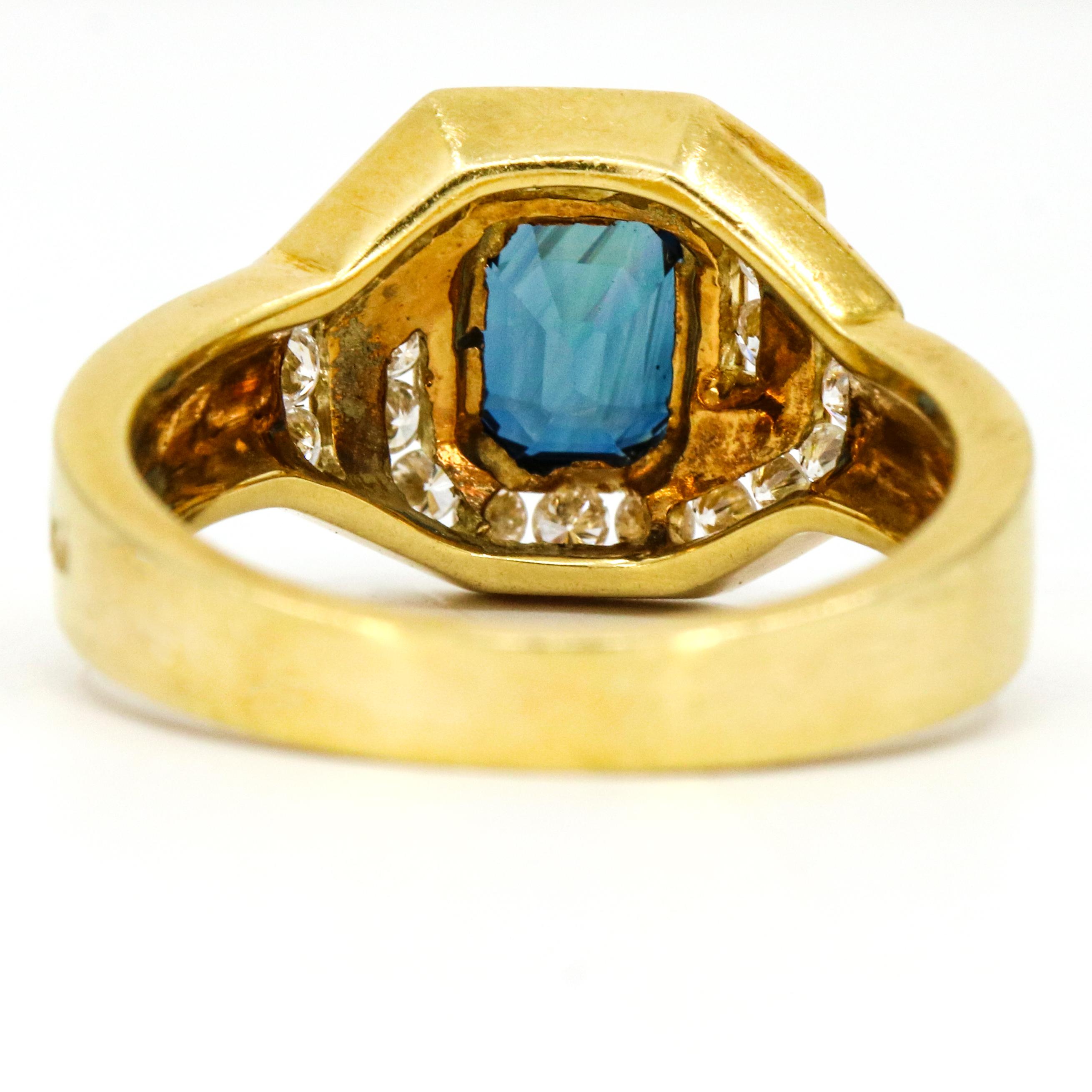 Damiani 1.25 Carat 18 Karat Yellow Gold Sapphire Diamond Ring For Sale 2
