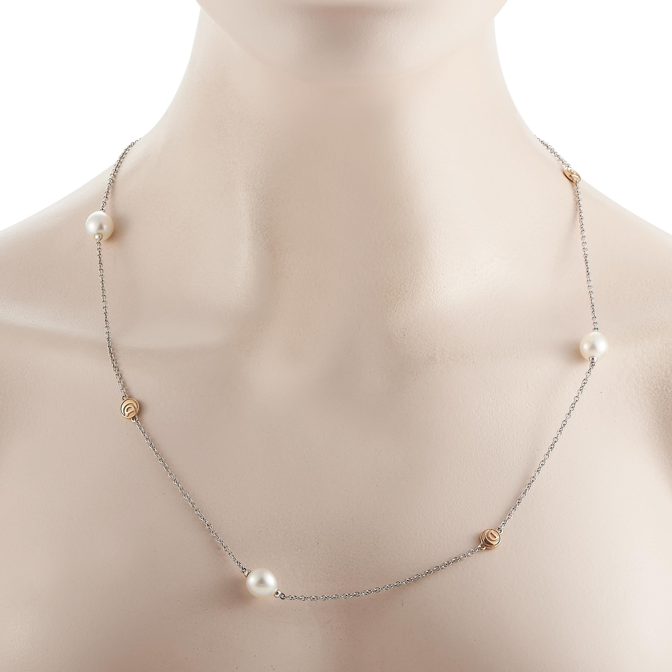 This necklace from Damiani is poised to make a statement. Despite its simple design, this impeccably crafted piece comes to life thanks to thoughtfully placed pearls and 18K Rose Gold accents that come complete with the brand’s signature - all set