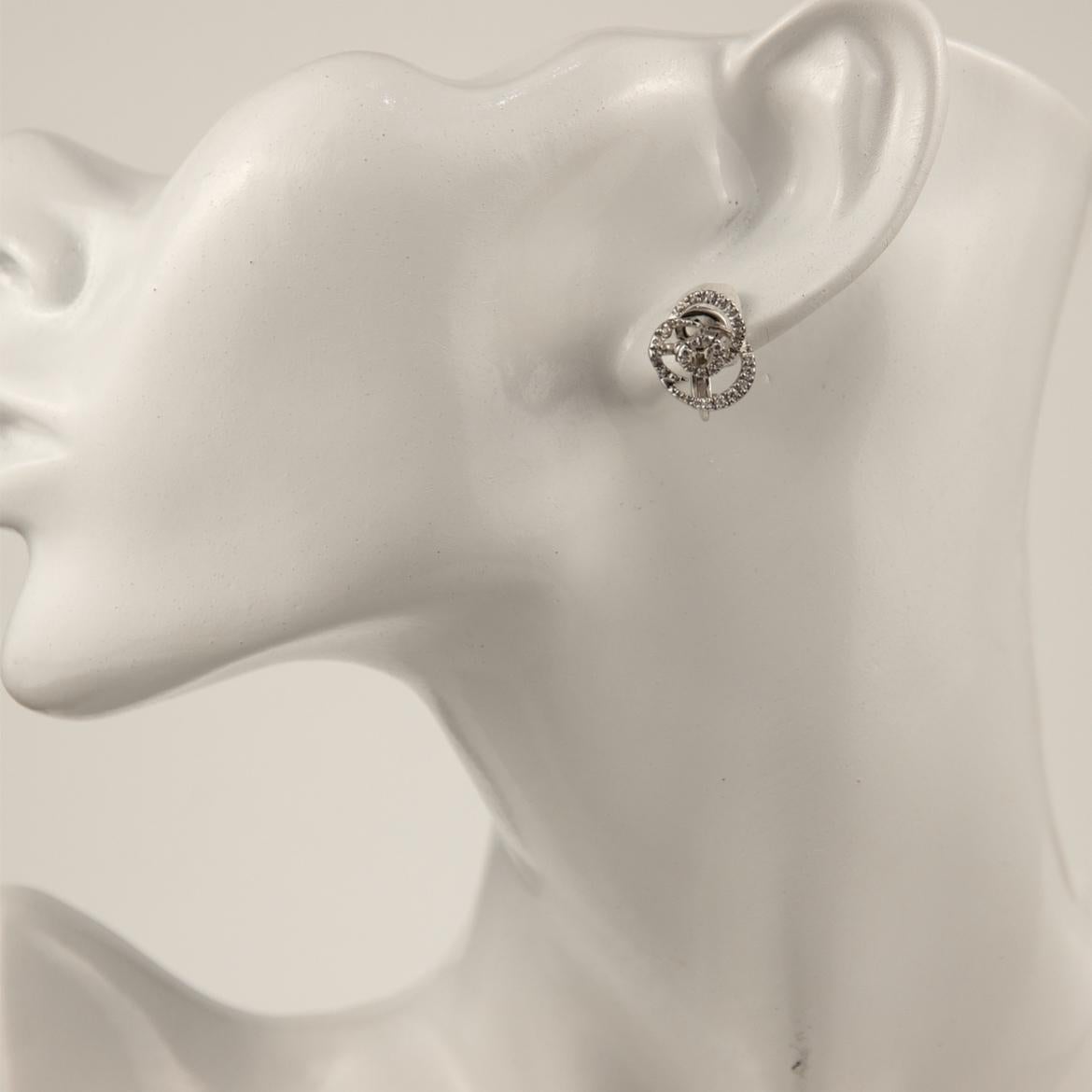 Brilliant Cut Damiani 18k White Gold 0.35ctw Diamond Rose Earrings For Sale