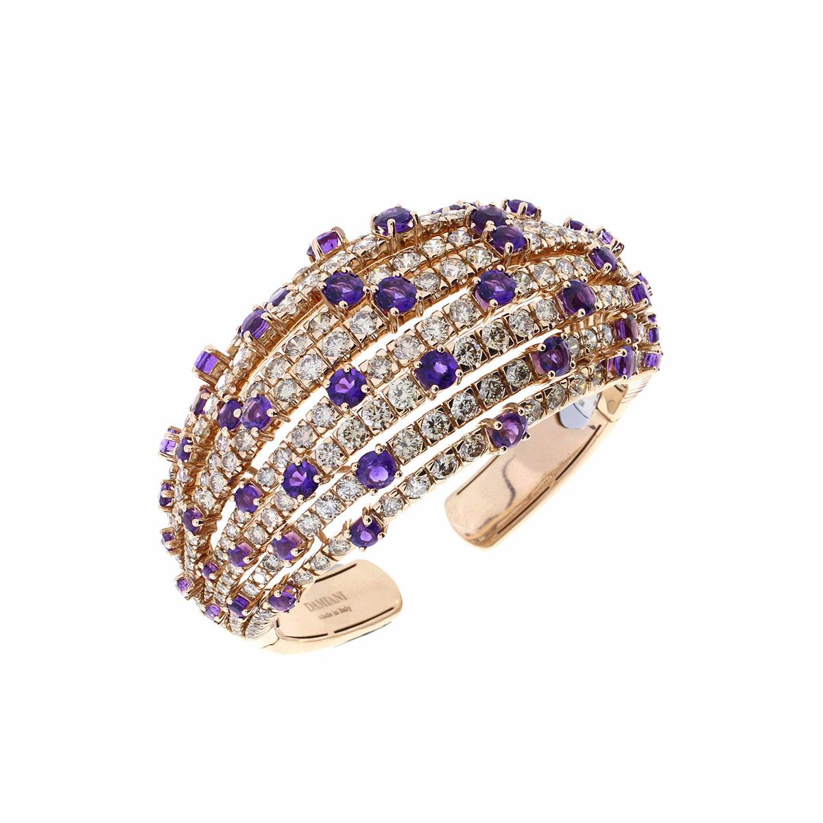 Diamonds and Amethyst mounted on rose Gold 18K.
Diamonds: 22.16 carats. Amethyst: 13.50 carats.
Total weight: 128.40 grams.