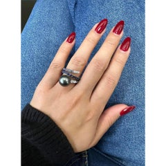 Damiani Cocktailring mit blauem Saphir, Diamant und Perle aus 18 Karat Weißgold