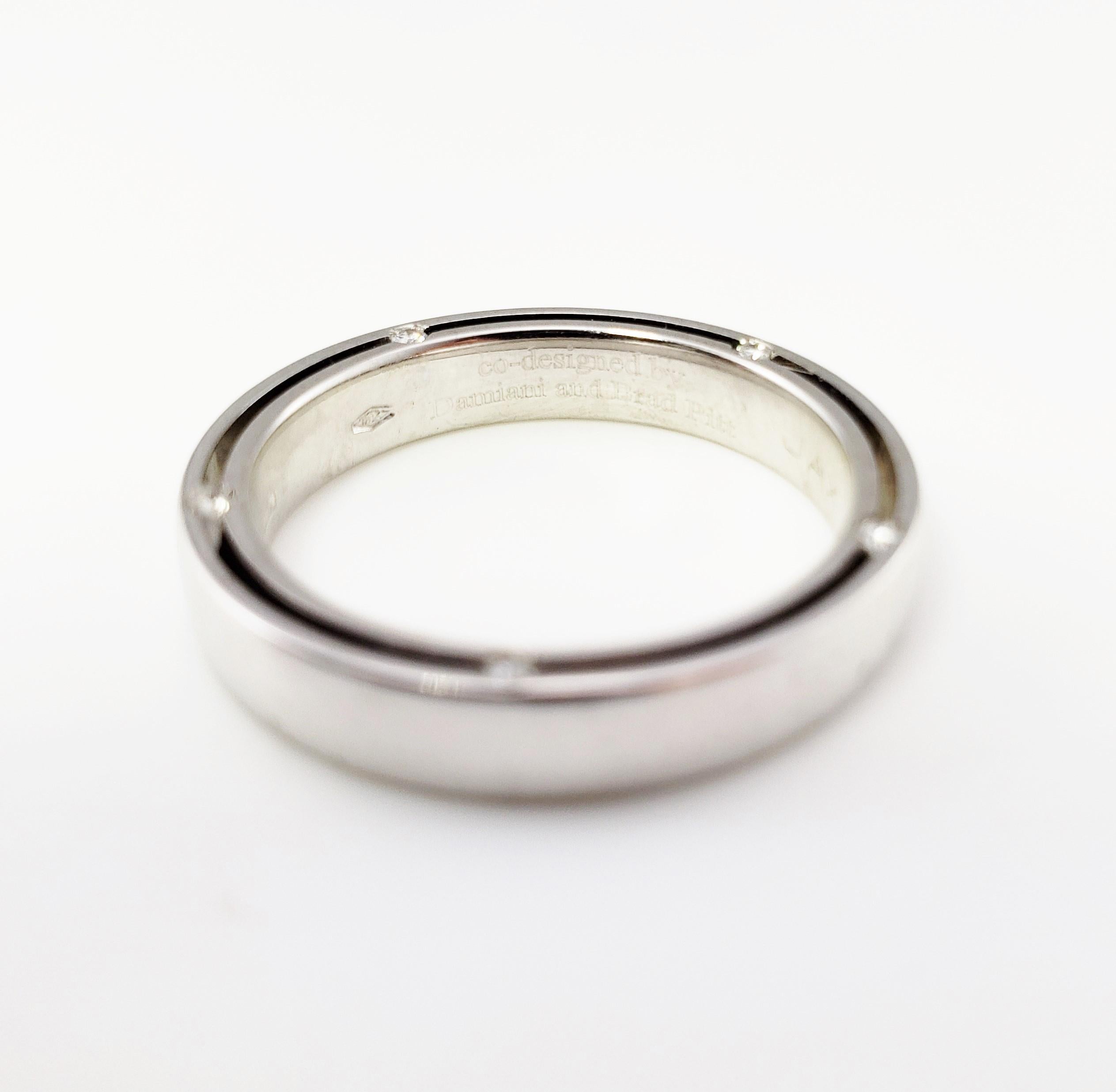 brad pitt wedding band