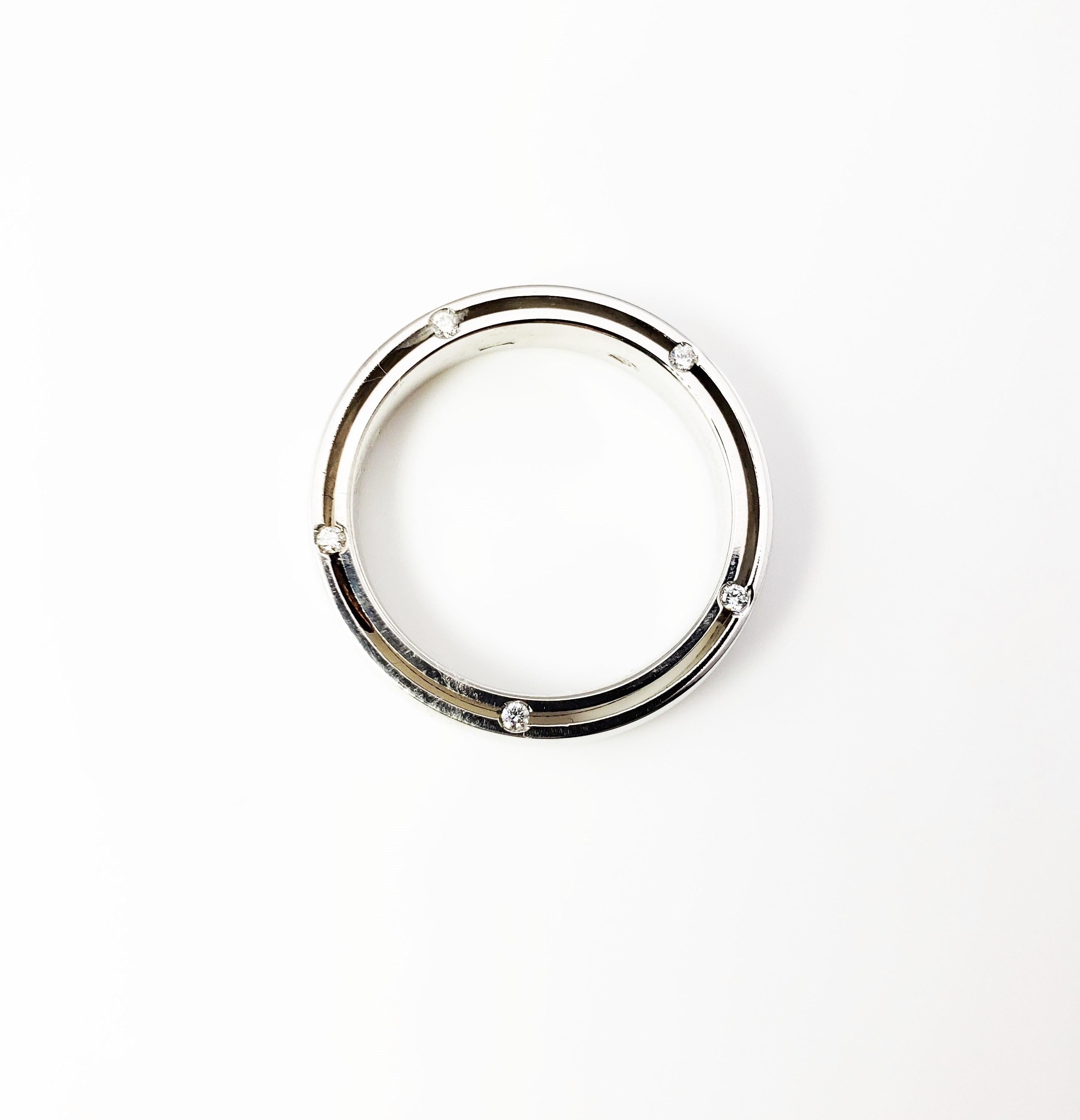 Damiani/Brad Pitt 18 Karat White Gold and Diamond Wedding Band In Good Condition In Washington Depot, CT