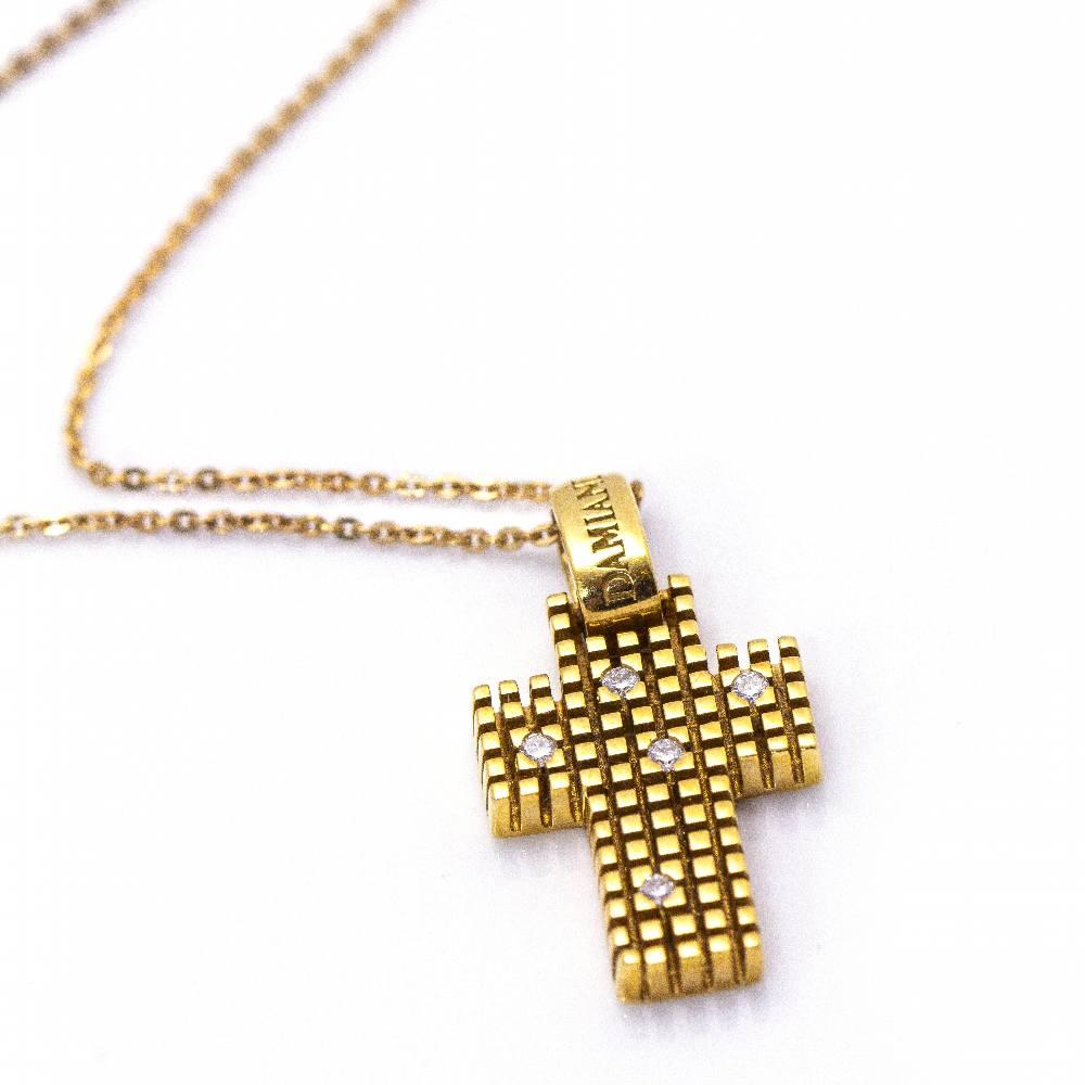 DAMIANI Brand Necklace in Gold and Diamonds In New Condition For Sale In Barcelona, CT