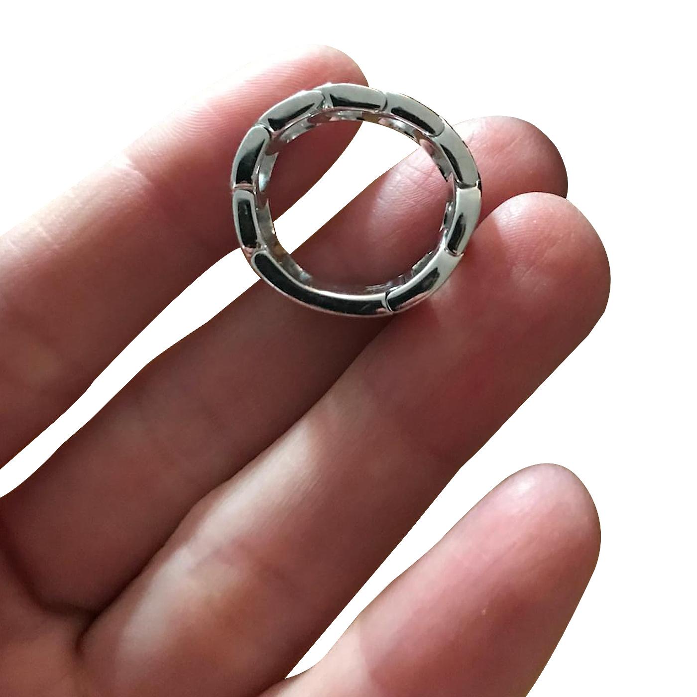 Damiani Damianissima Round Brilliant Cut Diamond Ring in 18k White Gold Size 6 For Sale 5