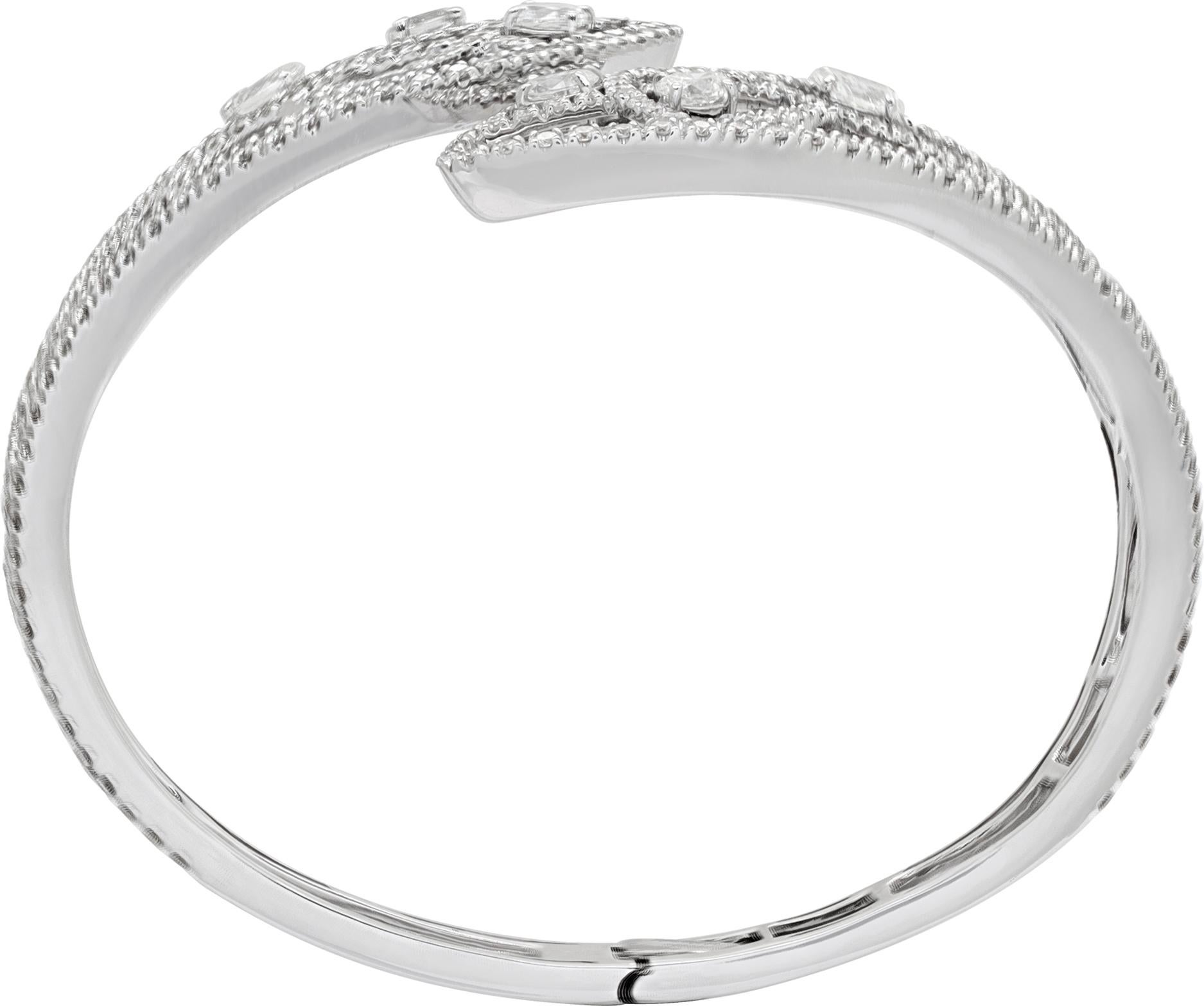 Damiani Bracelet jonc diamanté en or blanc 18 carats Pour femmes en vente