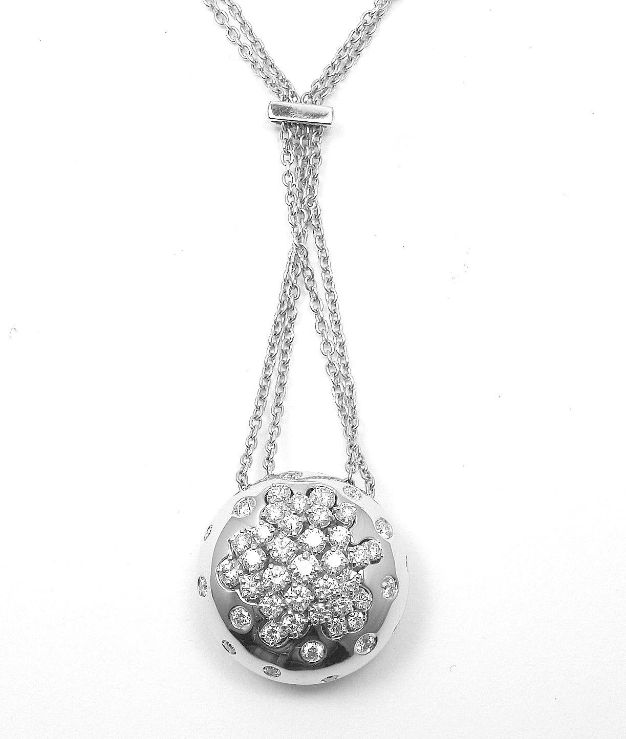 Damiani Diamond Drop Cluster White Gold Pendant Necklace For Sale 2