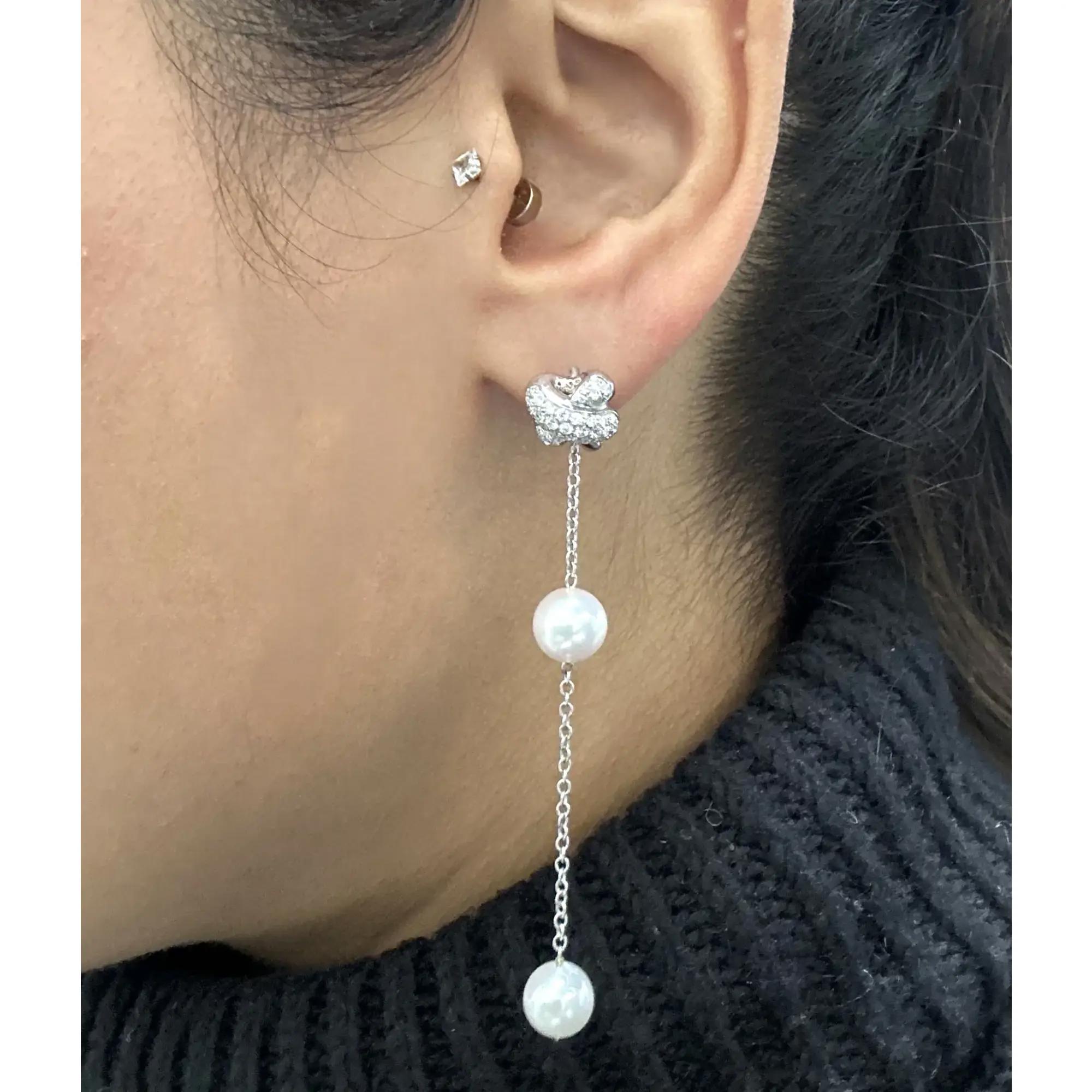 Round Cut Damiani Diamond Pearl Long Drop Chain Earrings 18K White Gold 0.54Cttw For Sale