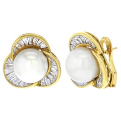 Damiani Diamonds & Pearl Stud Ladies Earrings 18k Yellow Gold