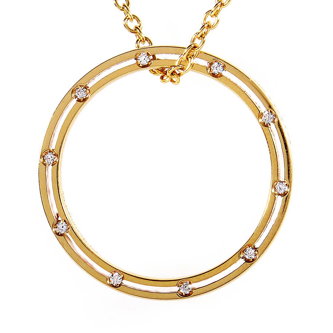 This pendant necklace designed by Brad Pitt and Damiani has a tasteful design that sparkles with elegance. The pendant necklace is made of 18K yellow gold and boasts a ring studded with ~.18ct of diamonds. This piece would pair wonderfully with many
