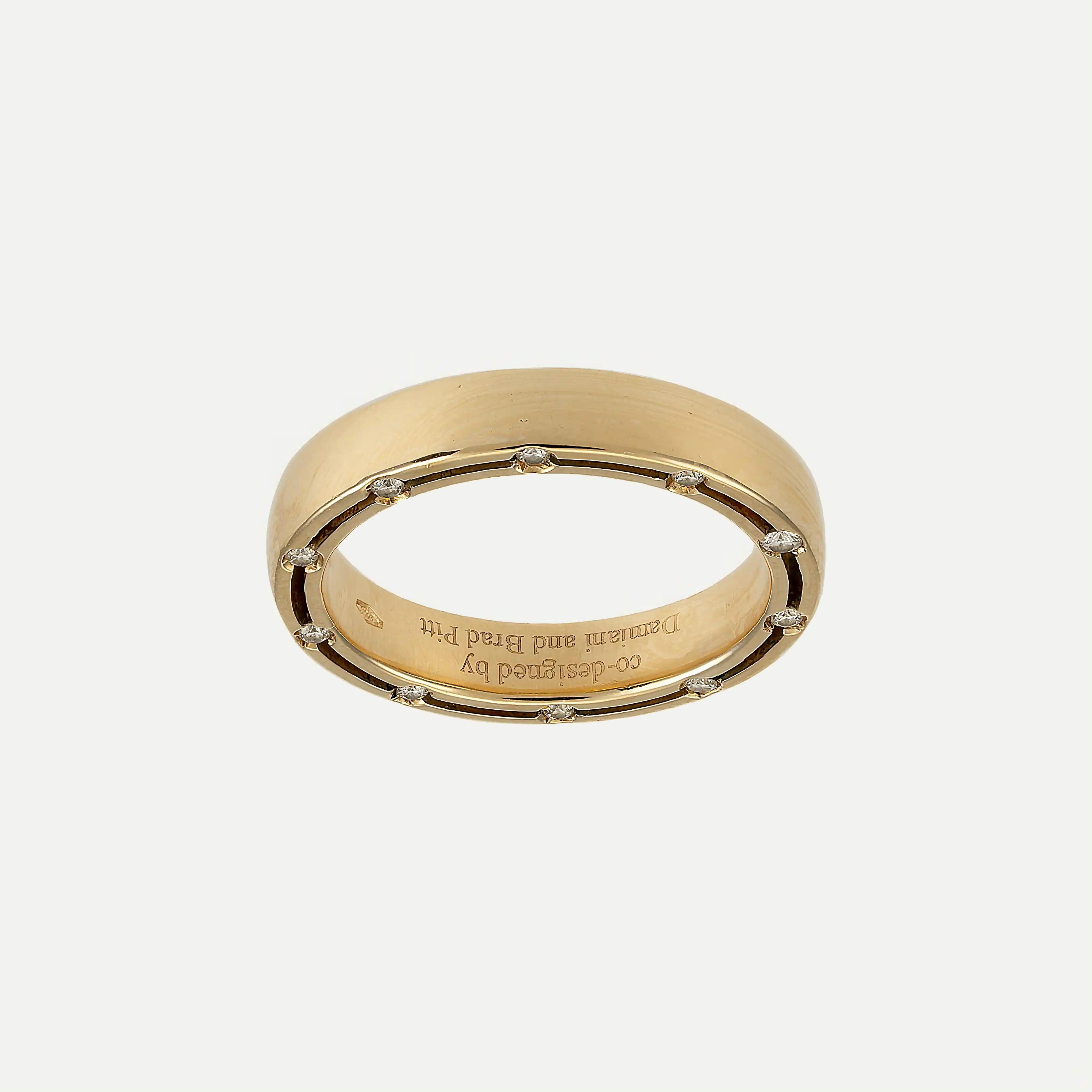 Brilliant Cut Damiani D.Side Ring, Gold and Diamonds For Sale