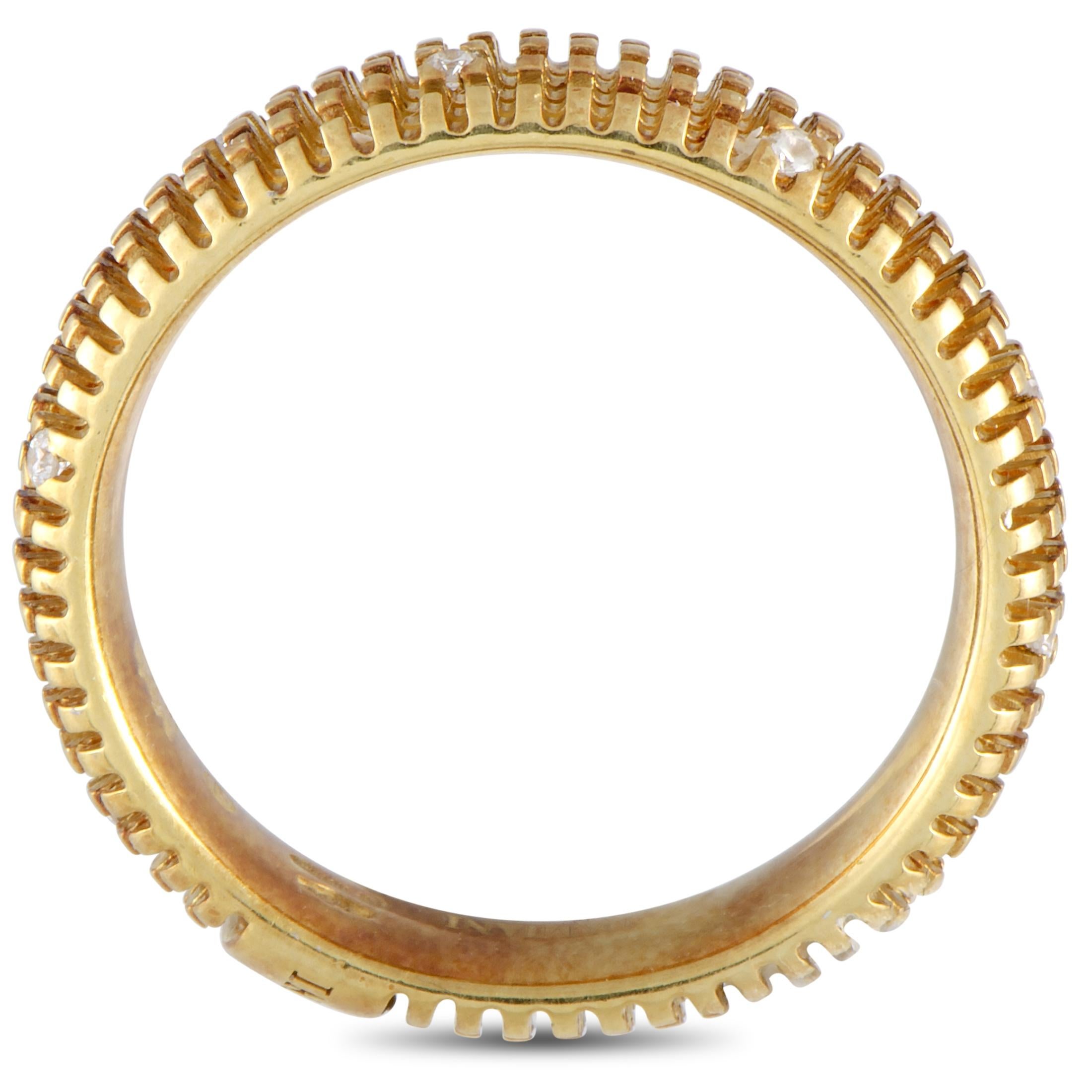 The Damiani “Metropolitan” band ring is made out of 18K yellow gold and diamonds that weigh 0.07 carats in total. The ring boasts band thickness of 5 mm, and weighs 4.9 grams.
 
 This item is offered in brand new condition and includes the