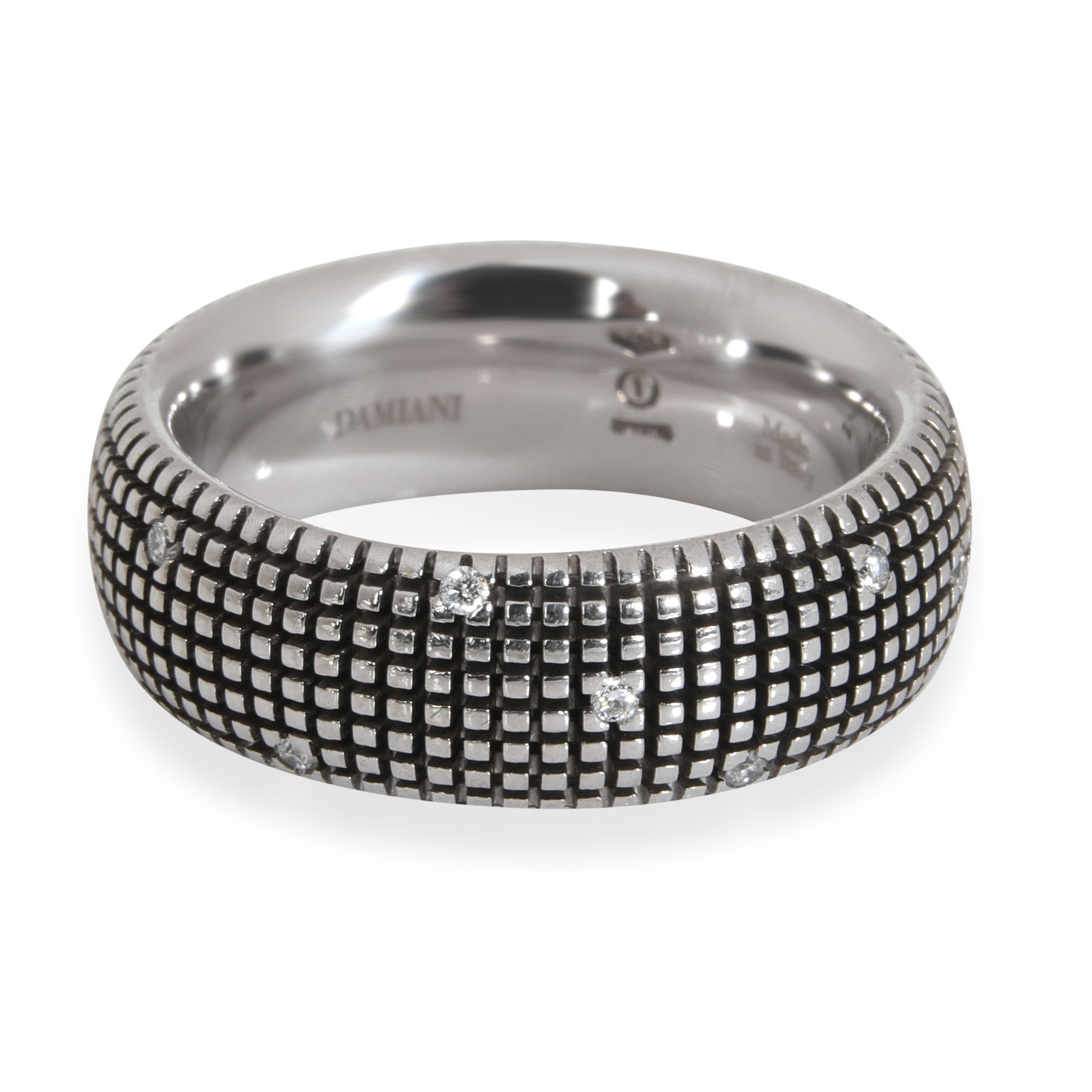 Damiani Metropolitan Diamond Band in 18k Black Gold 0.14 CTW

PRIMARY DETAILS
SKU: 114980
Listing Title: Damiani Metropolitan Diamond Band in 18k Black Gold 0.14 CTW
Condition Description: Retails for 2940 USD. In excellent condition and recently