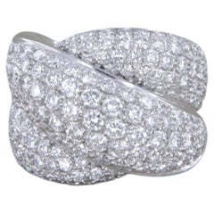 Damiani Princess 3.68ct White Gold Diamond Cocktail Ring, Circa 1997