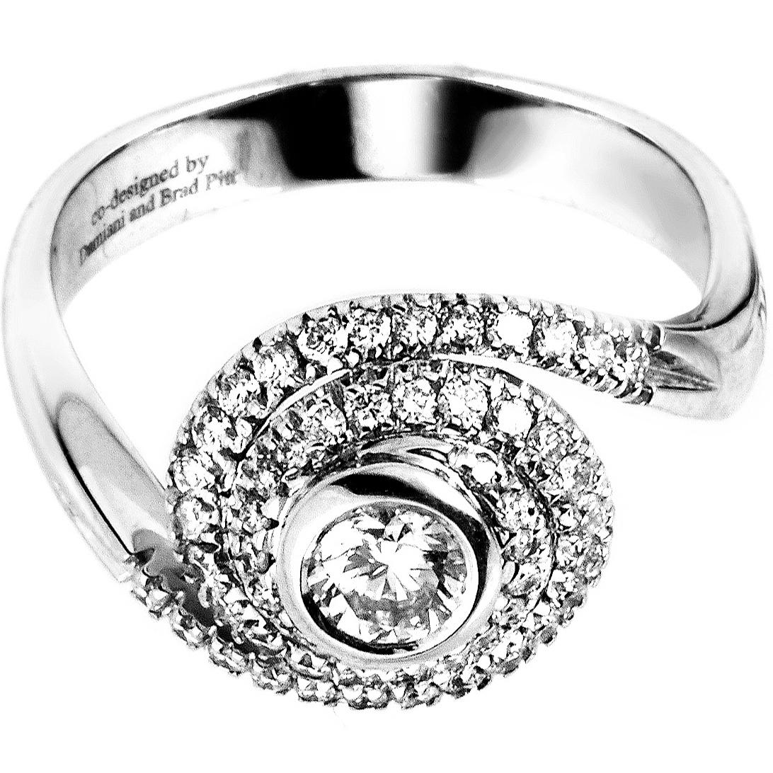 jennifer aniston's engagement ring from brad pitt