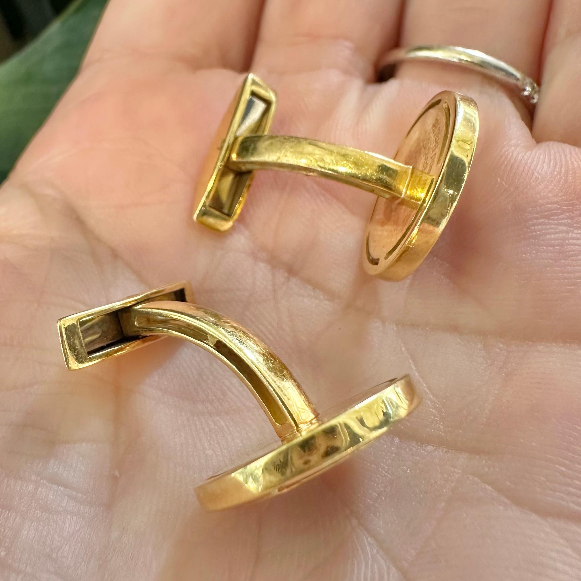 Taglio rotondo Gemelli Damiani firmati Onice e Diamante in oro giallo 18 carati in vendita