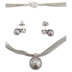 DAMIANI South Sea Pearl Necklace and Earrings