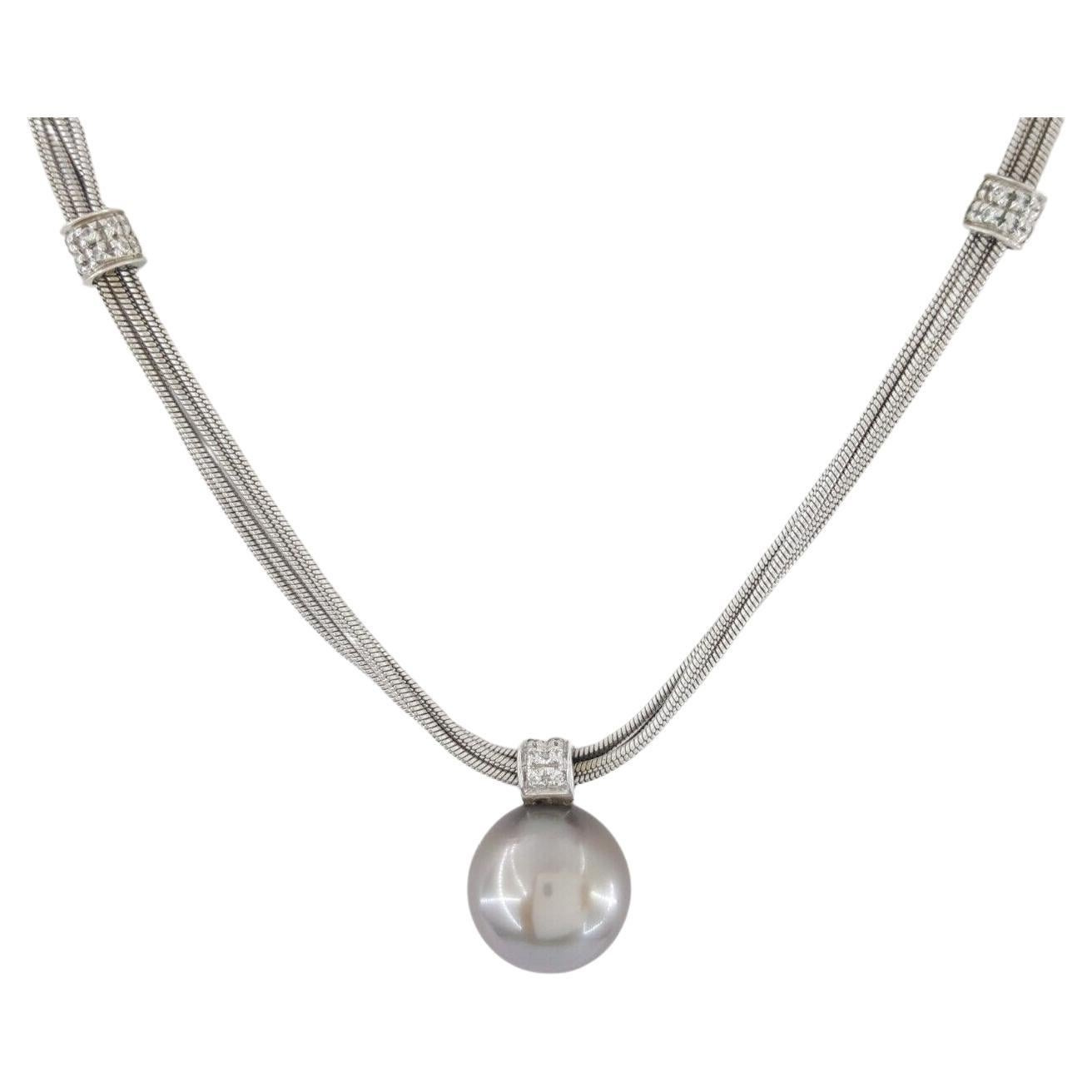 Round Cut DAMIANI South Sea Pearl Necklace and Earrings For Sale