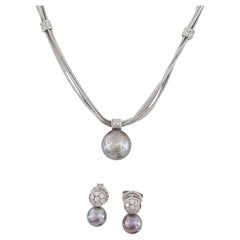 DAMIANI South Sea Pearl Necklace and Earrings