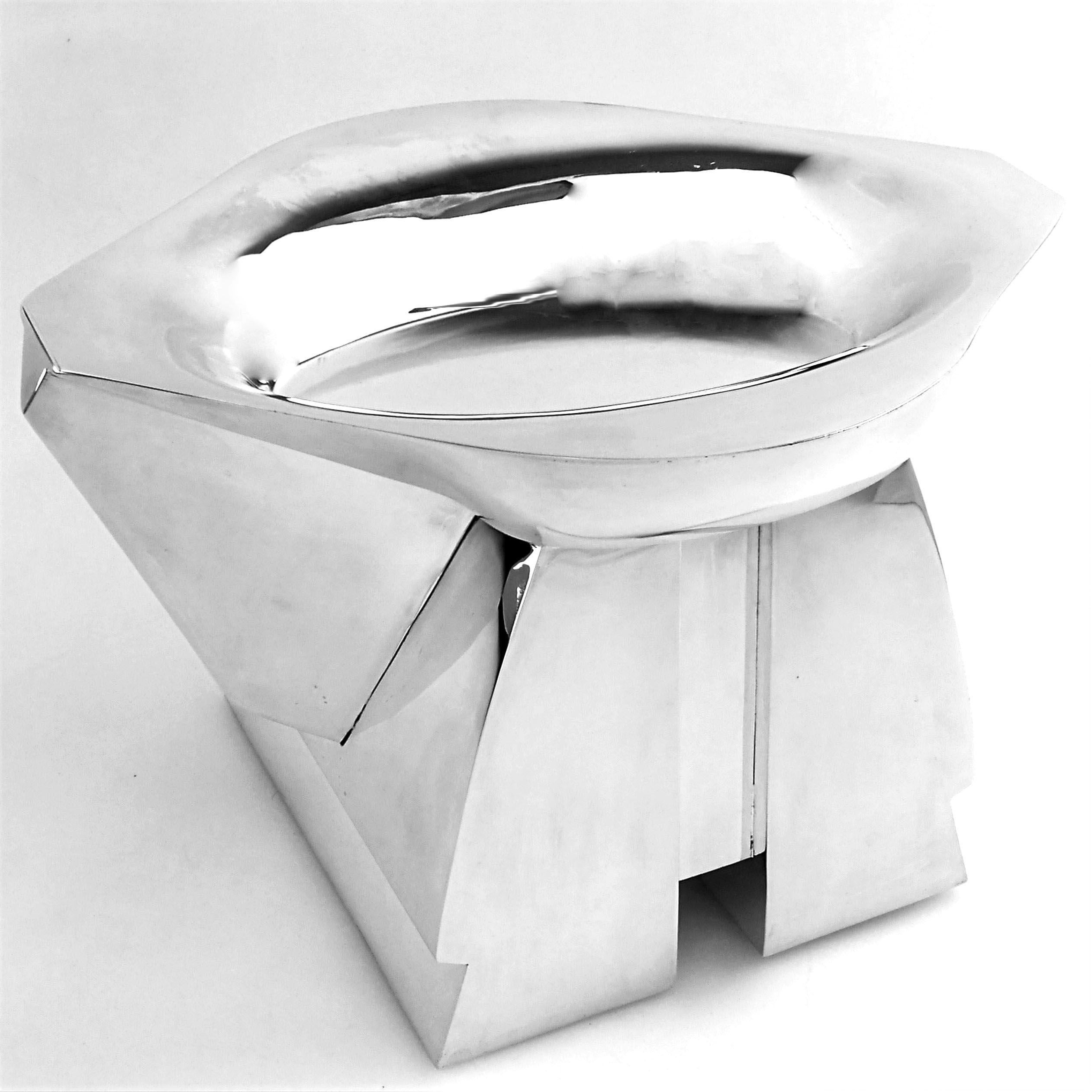 Damien Garrido Sterling Silver Fruit Bowl / Centre Piece 1997 In Good Condition In London, GB