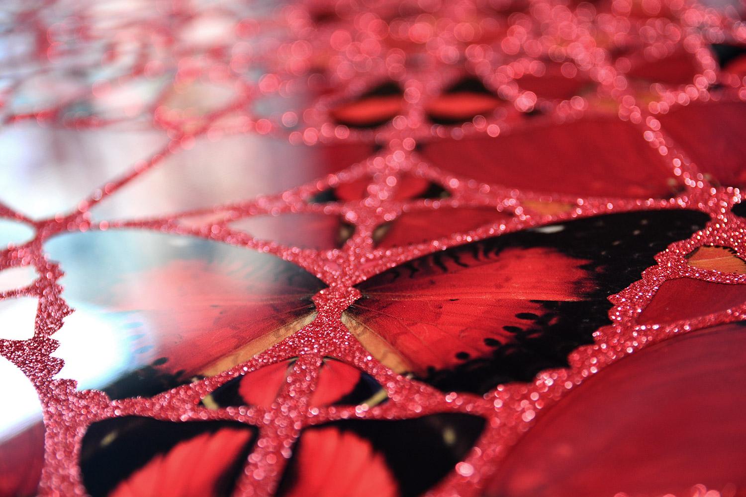 DAMIEN HIRST - EMPRESSES: SUIKO Limited Modern Butterflies glitter red For Sale 3