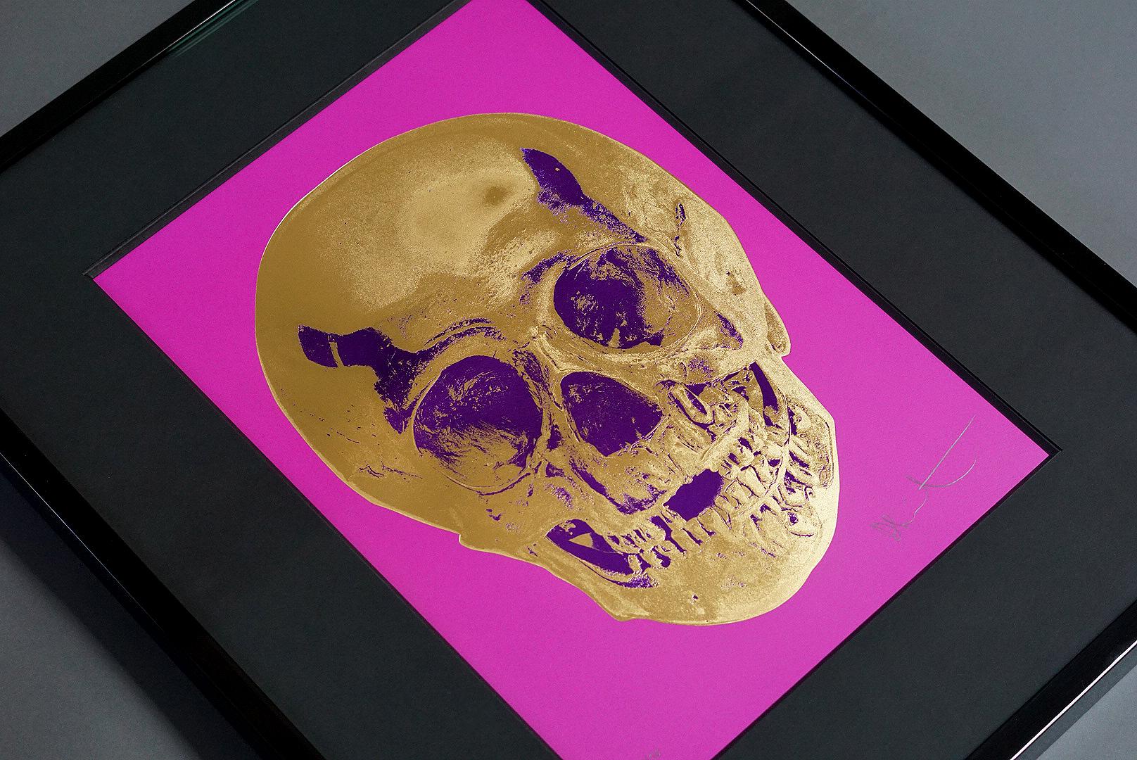 Damien Hirst, Skull, Fuchsia/Gold, 2012 4