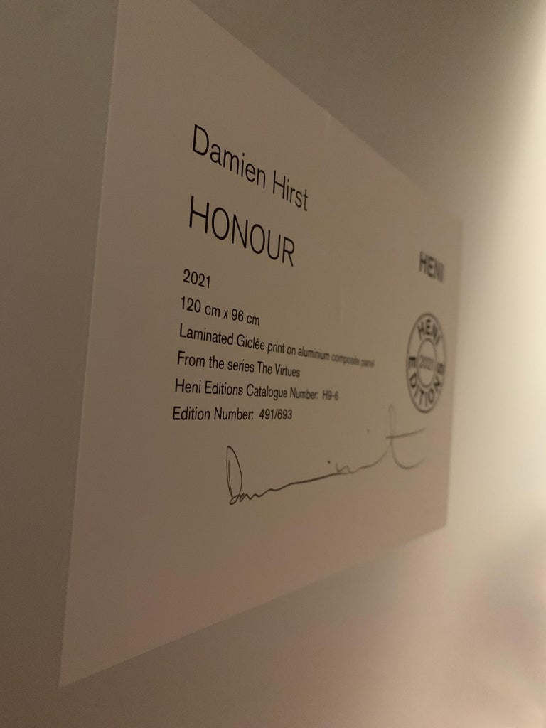 Honour (Die Tugenden) (Grau Print) von Damien Hirst