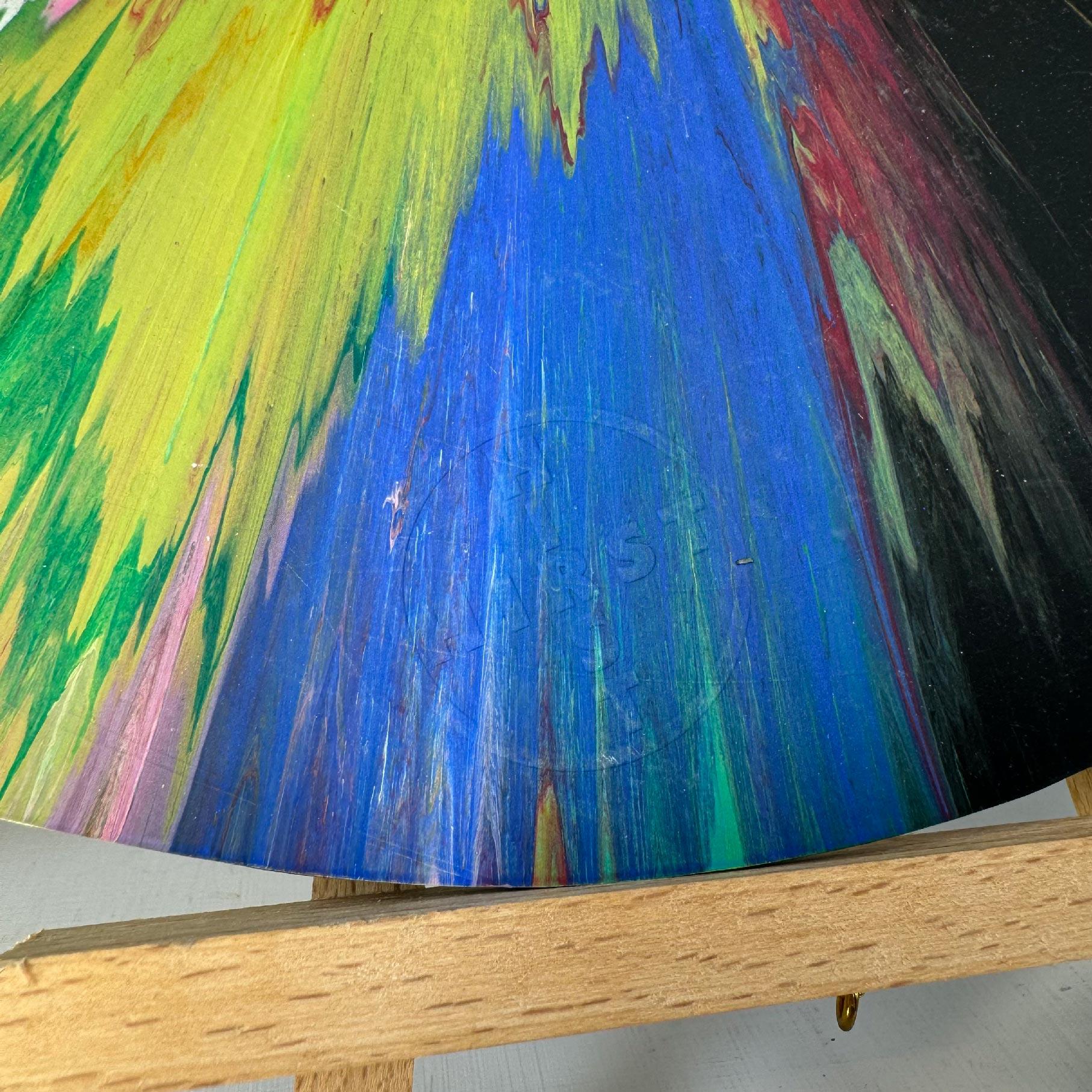 Damien Hirst Saturn Spin Painting Firmato sul retro e con il timbro cieco di Hirst in vendita 4