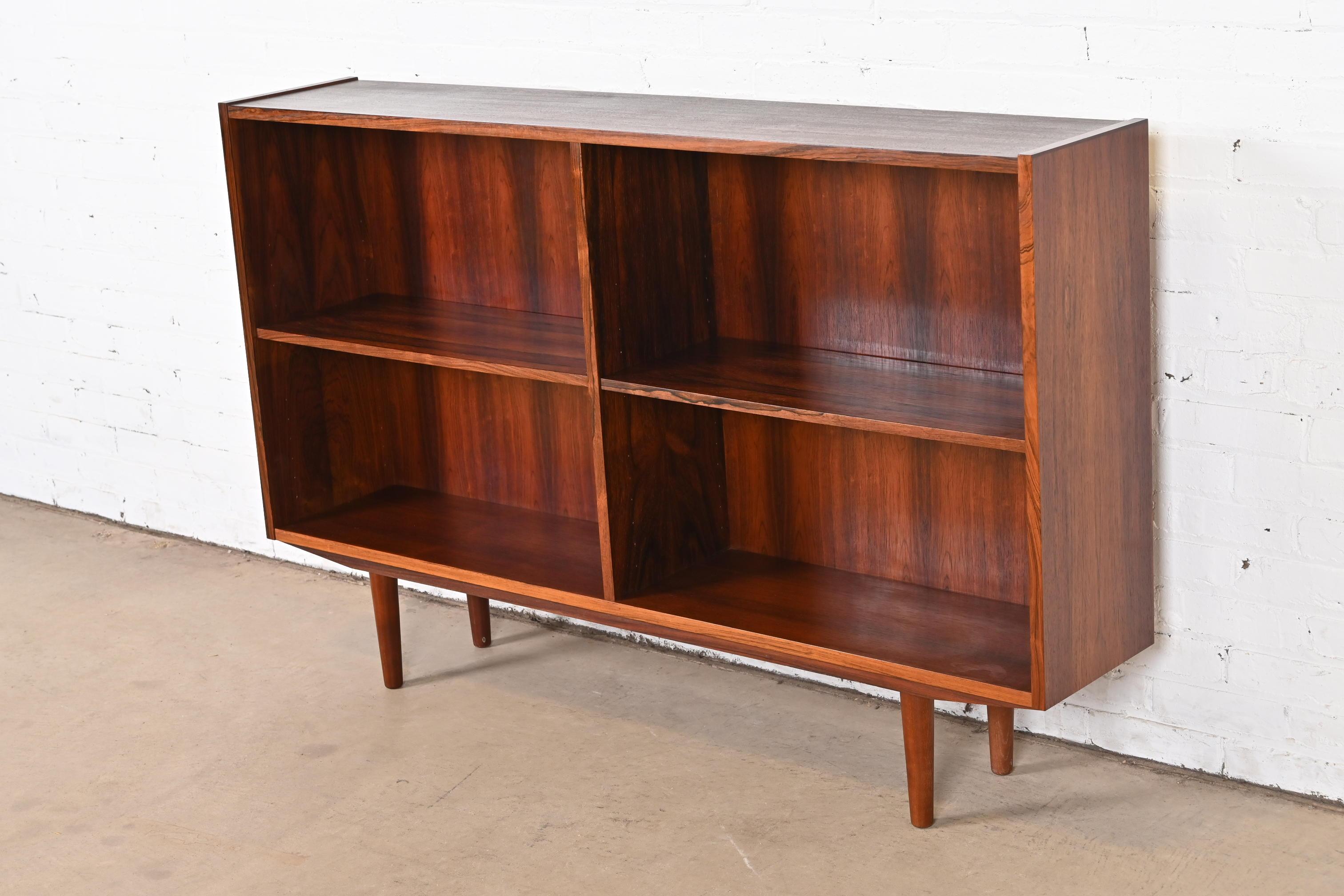 Dammand & Rasmussen Danish Modern Rosewood Double Bookcase, 1960s In Good Condition For Sale In South Bend, IN