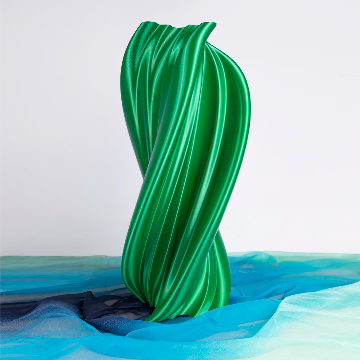 Resin Damocle, Green Contemporary Sustainable Vase-Sculpture For Sale
