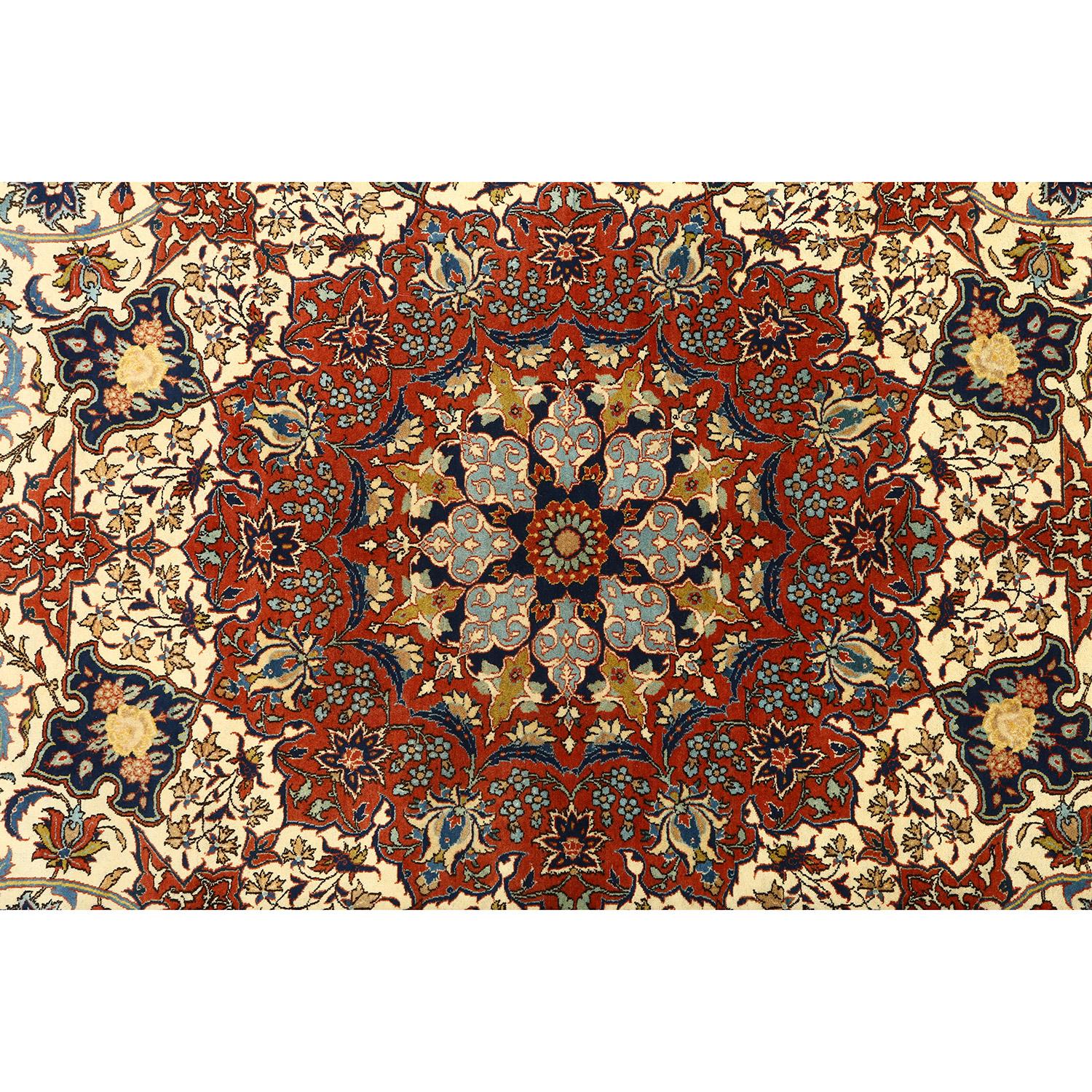 Antique Persian Isfahan Shourashi - Size: 12ft 3in x 10ft 0in In Excellent Condition For Sale In Los Angeles, CA