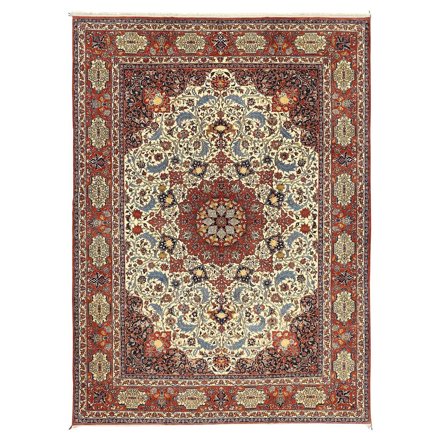 Antique Persian Isfahan Shourashi - Size: 12ft 3in x 10ft 0in For Sale
