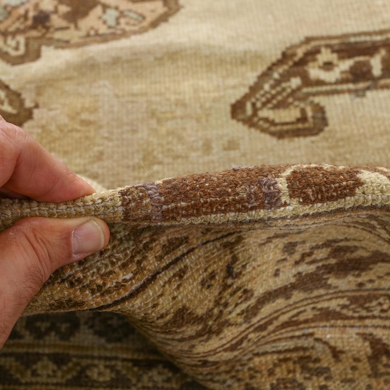 Malayer persan ancien - Taille : 26 pieds 7 pouces x 13 pieds 3 pouces Bon état - En vente à Los Angeles, CA