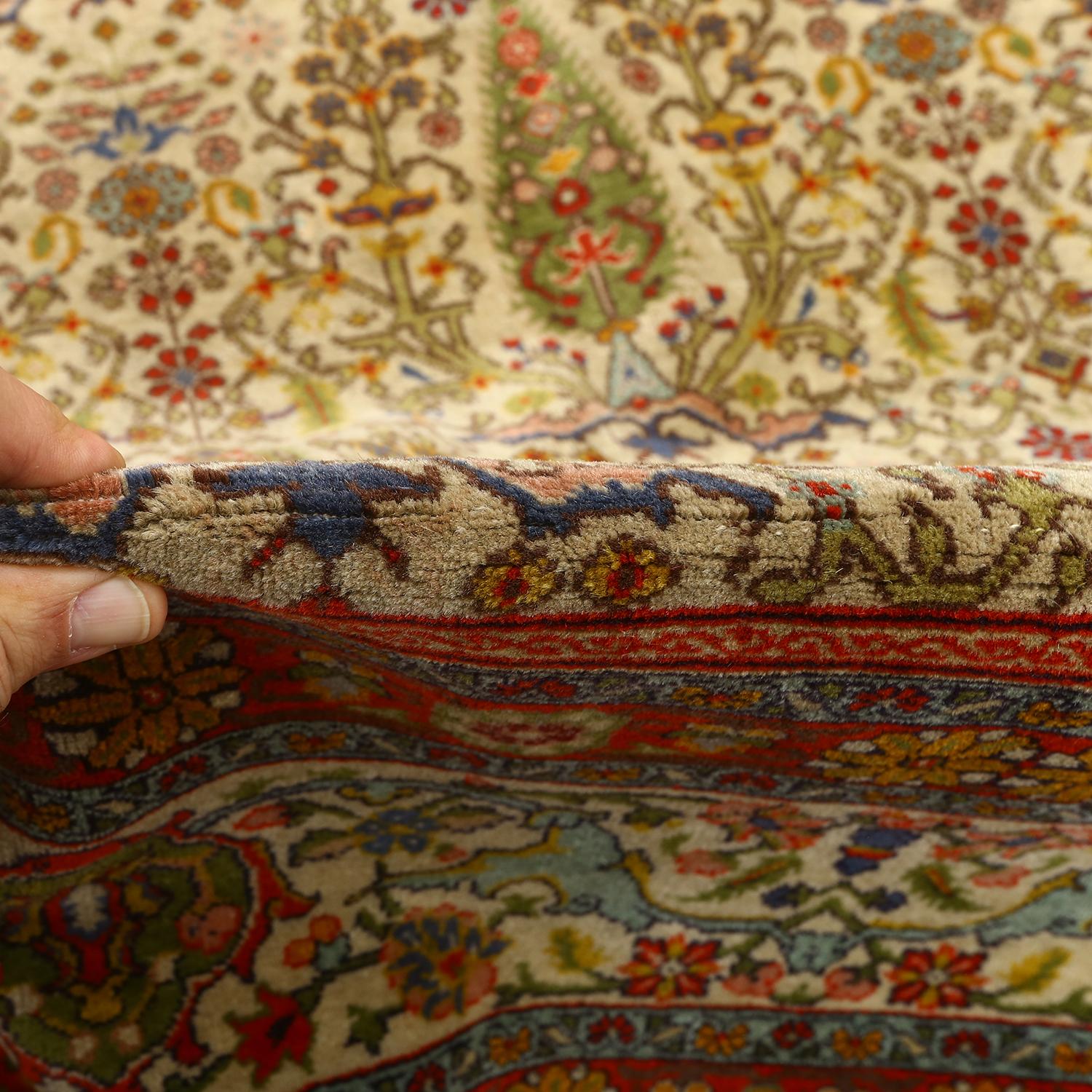 Collection Damoka Tabriz persane ancienne - Taille : 9 pieds 10 pouces x 8 pieds 1 pouces Excellent état - En vente à Los Angeles, CA