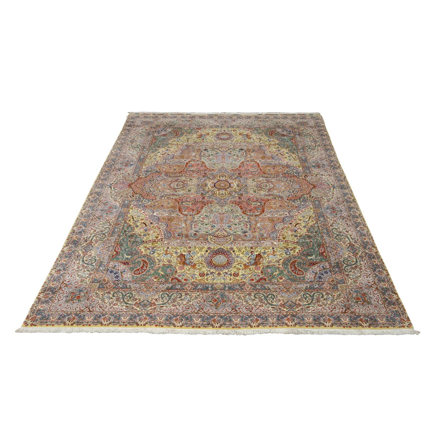 This vintage Tabriz rug, skillfully woven by Nezam, represents a captivating blend of artistry and tradition. Renowned for their exceptional craftsmanship, Tabriz rugs are cherished for their intricate designs and timeless elegance.

Featuring a